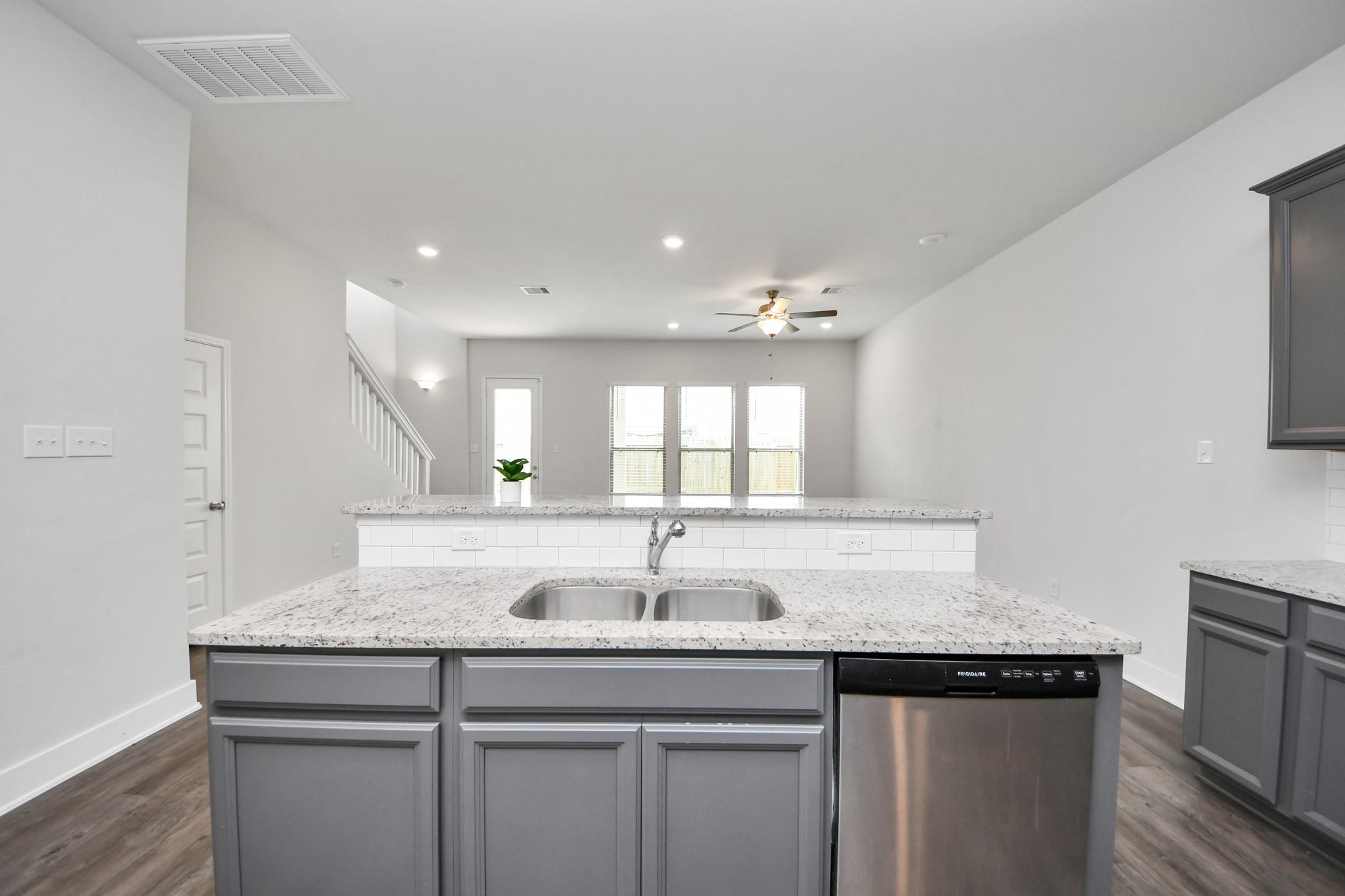 4423 Santorini Lane