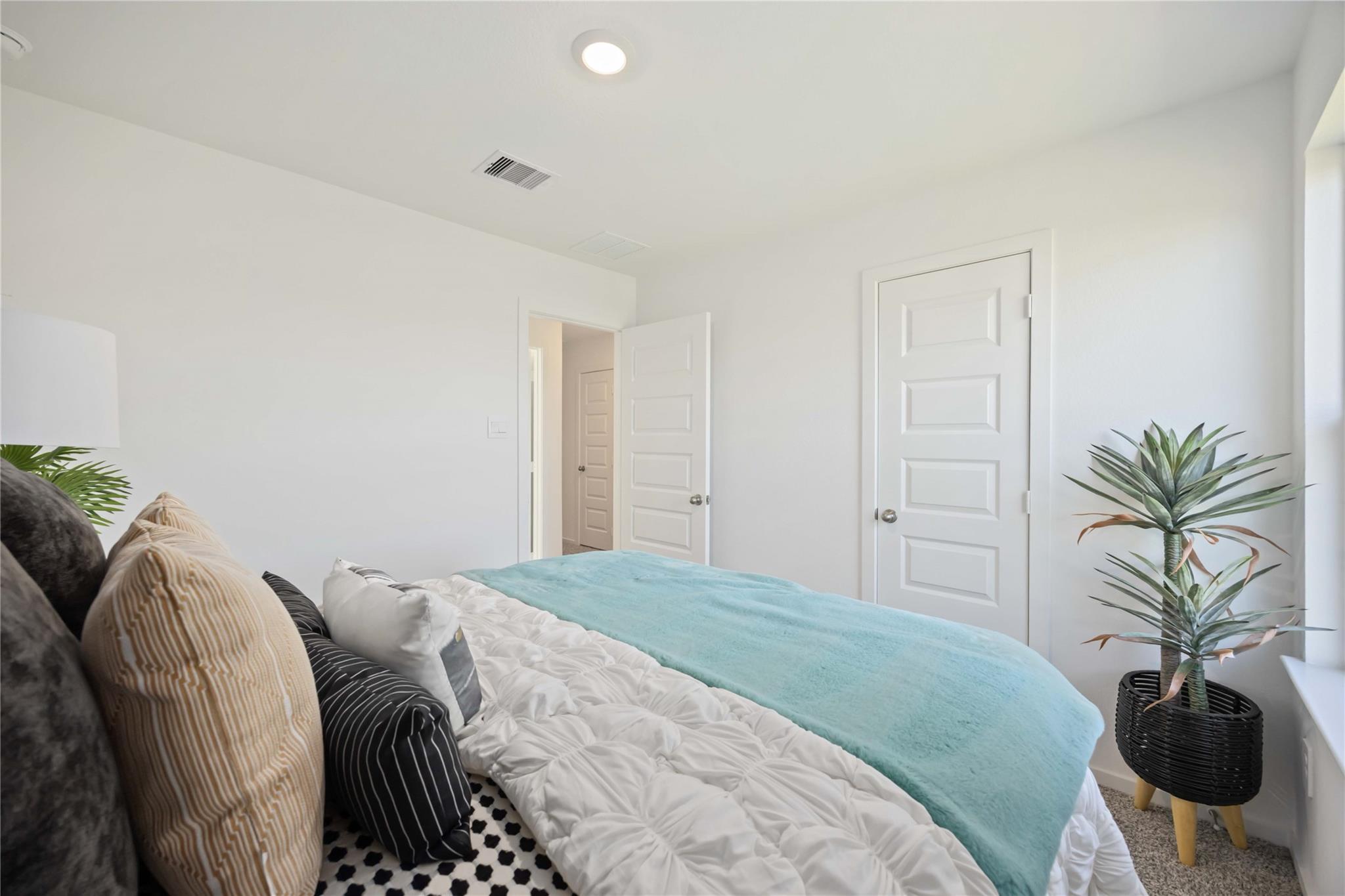 3302 Willshire Stone Street