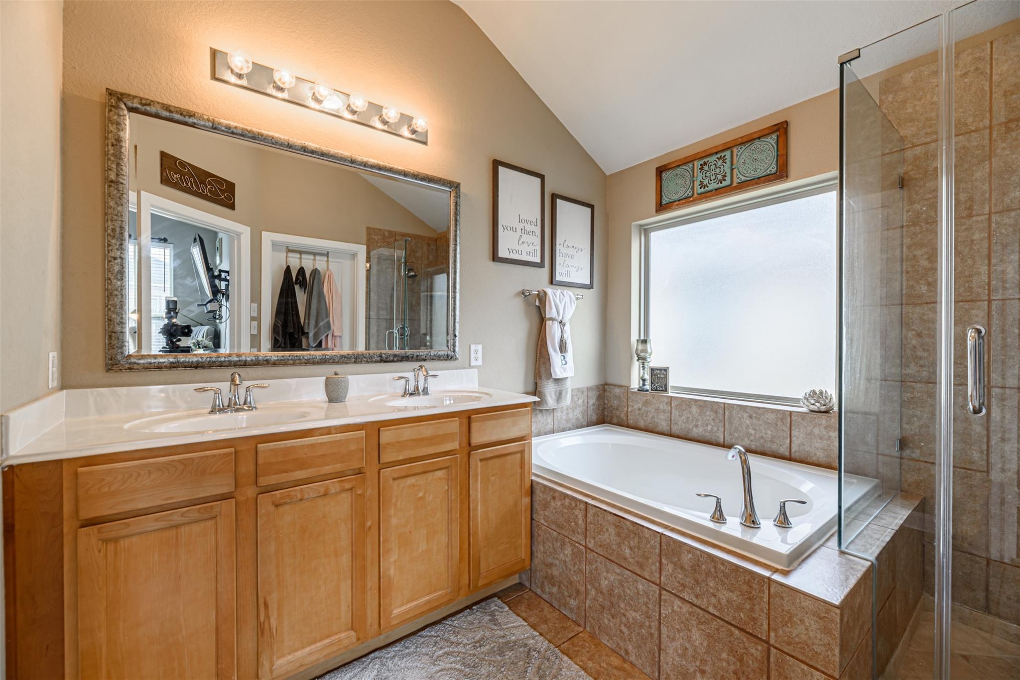 2003 Lansing Cove Drive