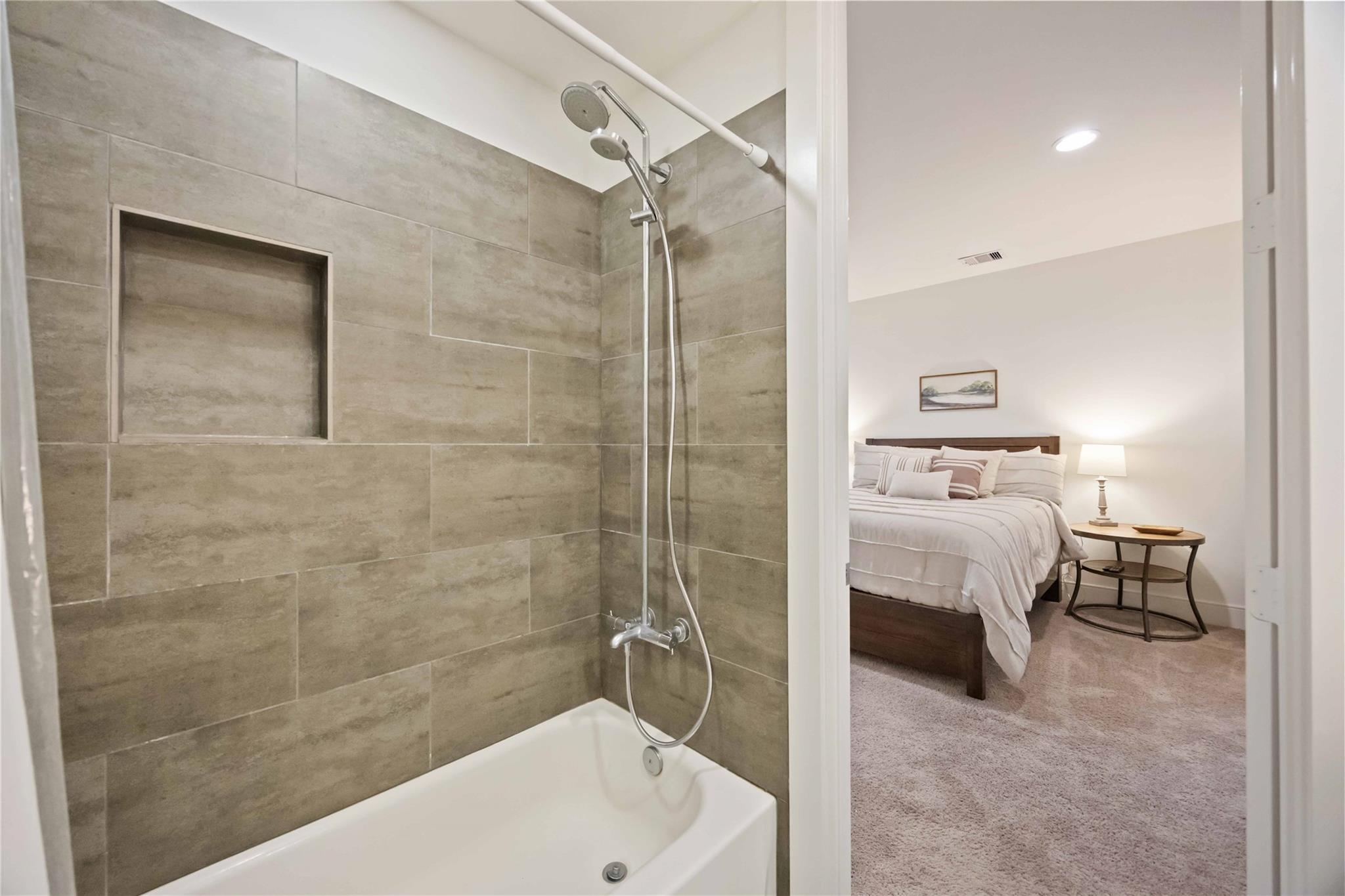 1211 Hickory Street # D