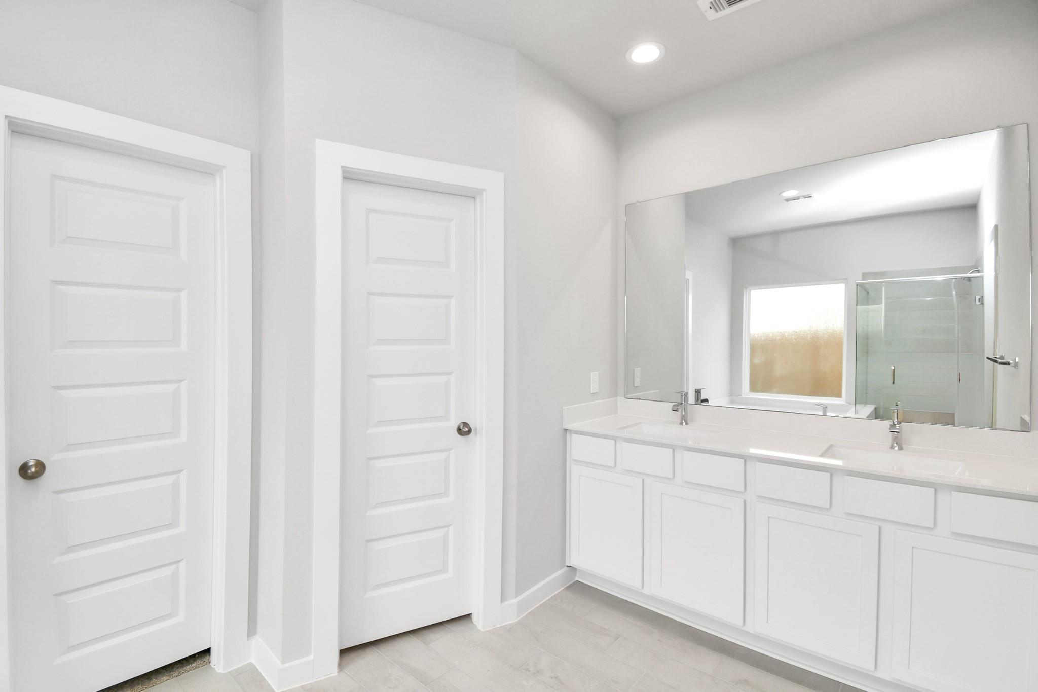 14923 Royal Leaf Drive
