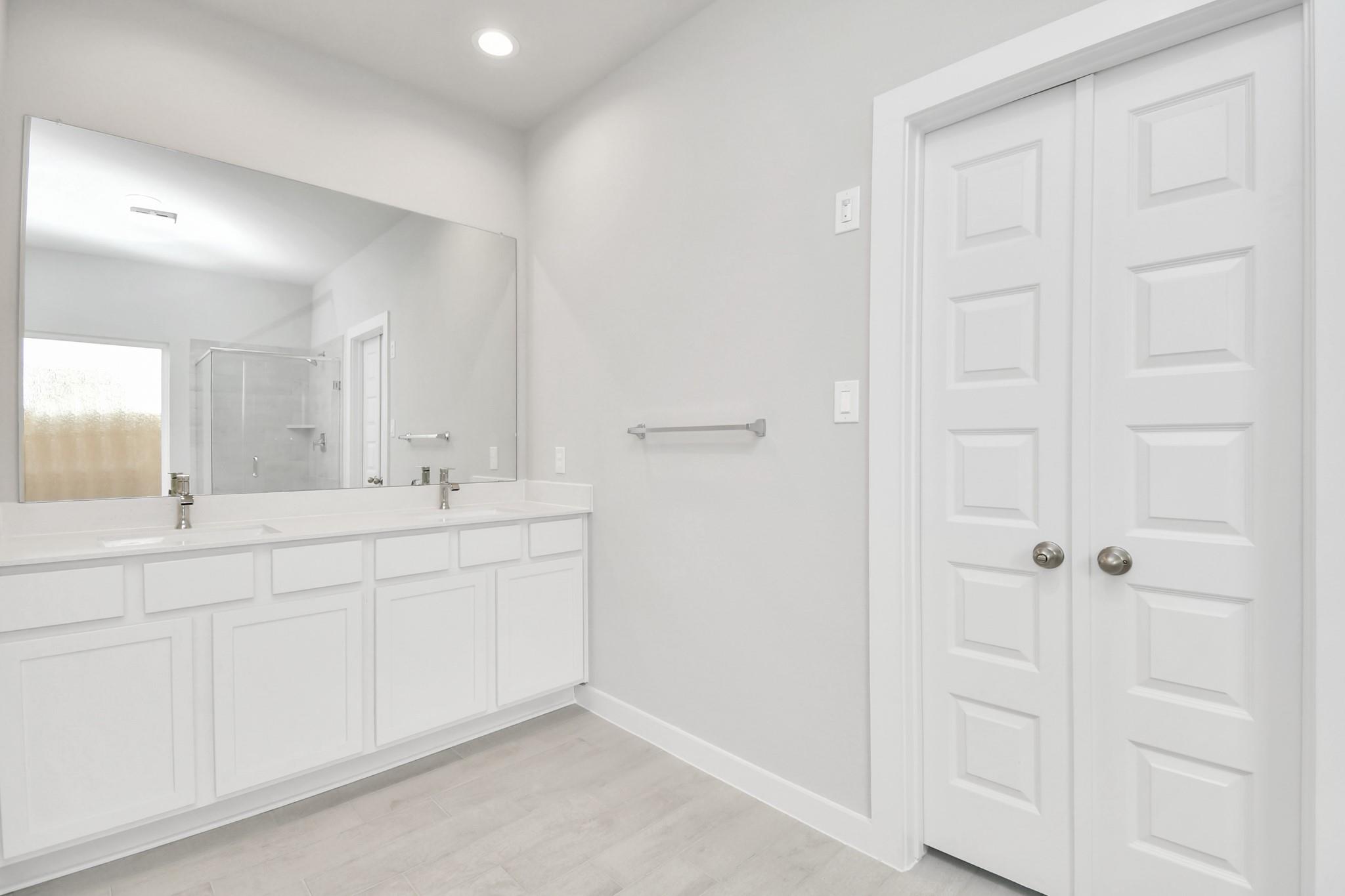 14923 Royal Leaf Drive