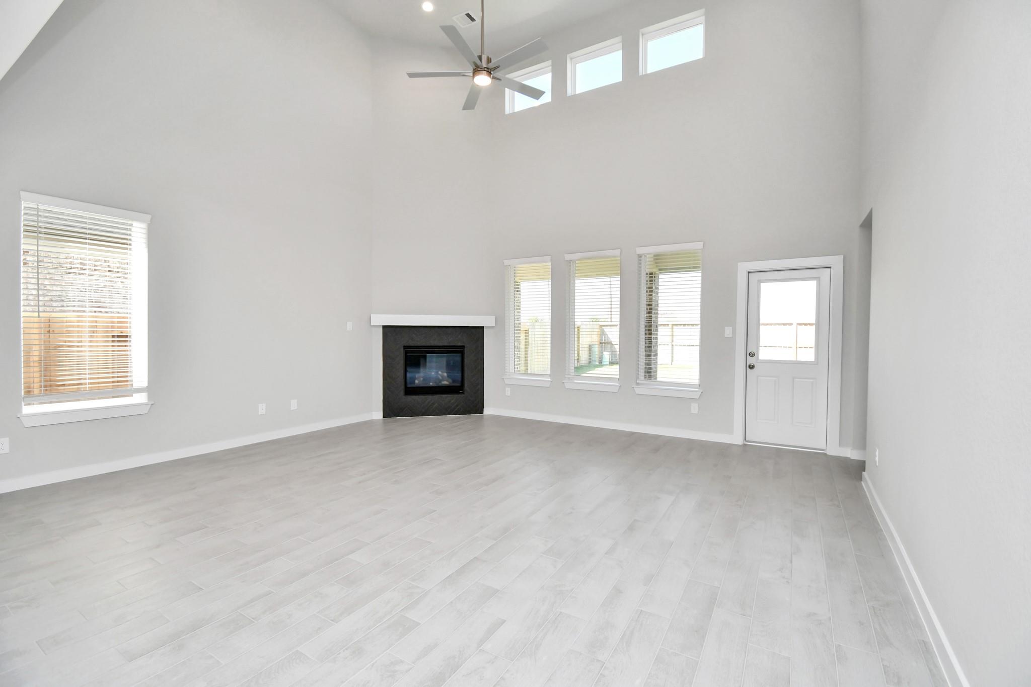 14923 Royal Leaf Drive