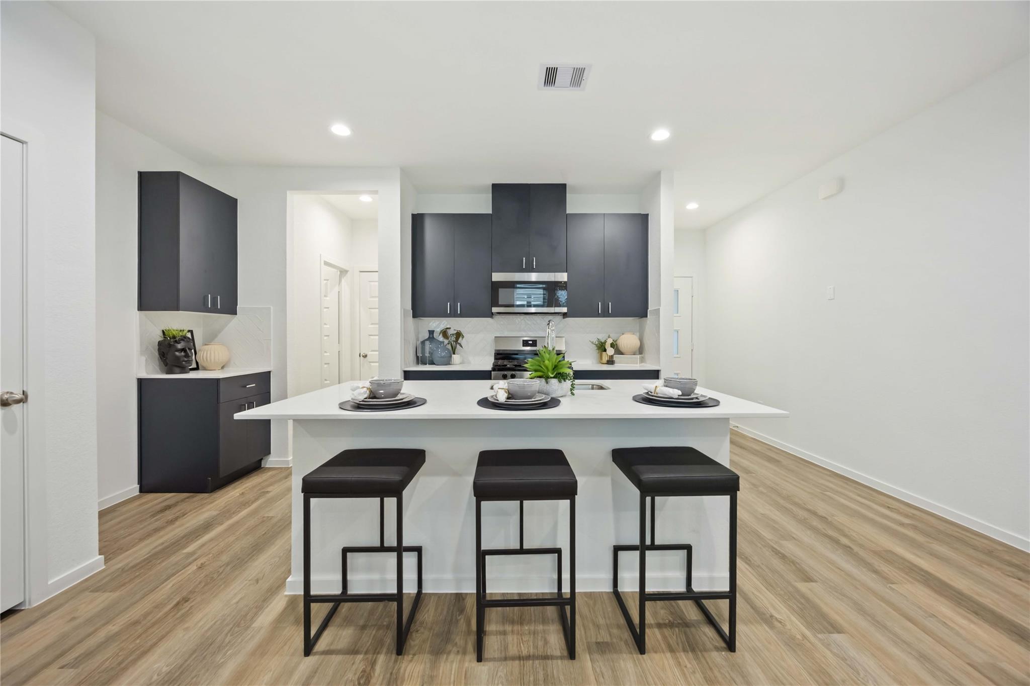 7718 Inwood Grove Lane