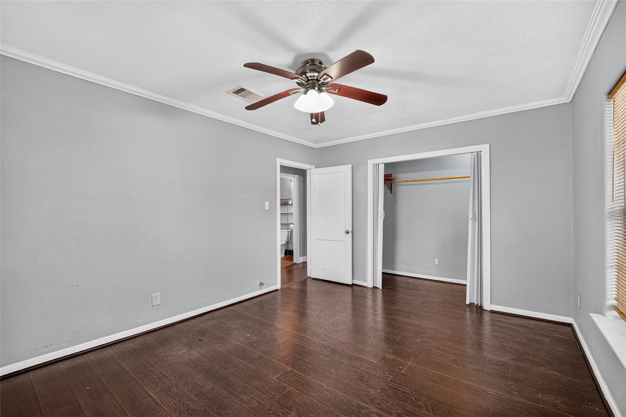 7218 Philibert Lane