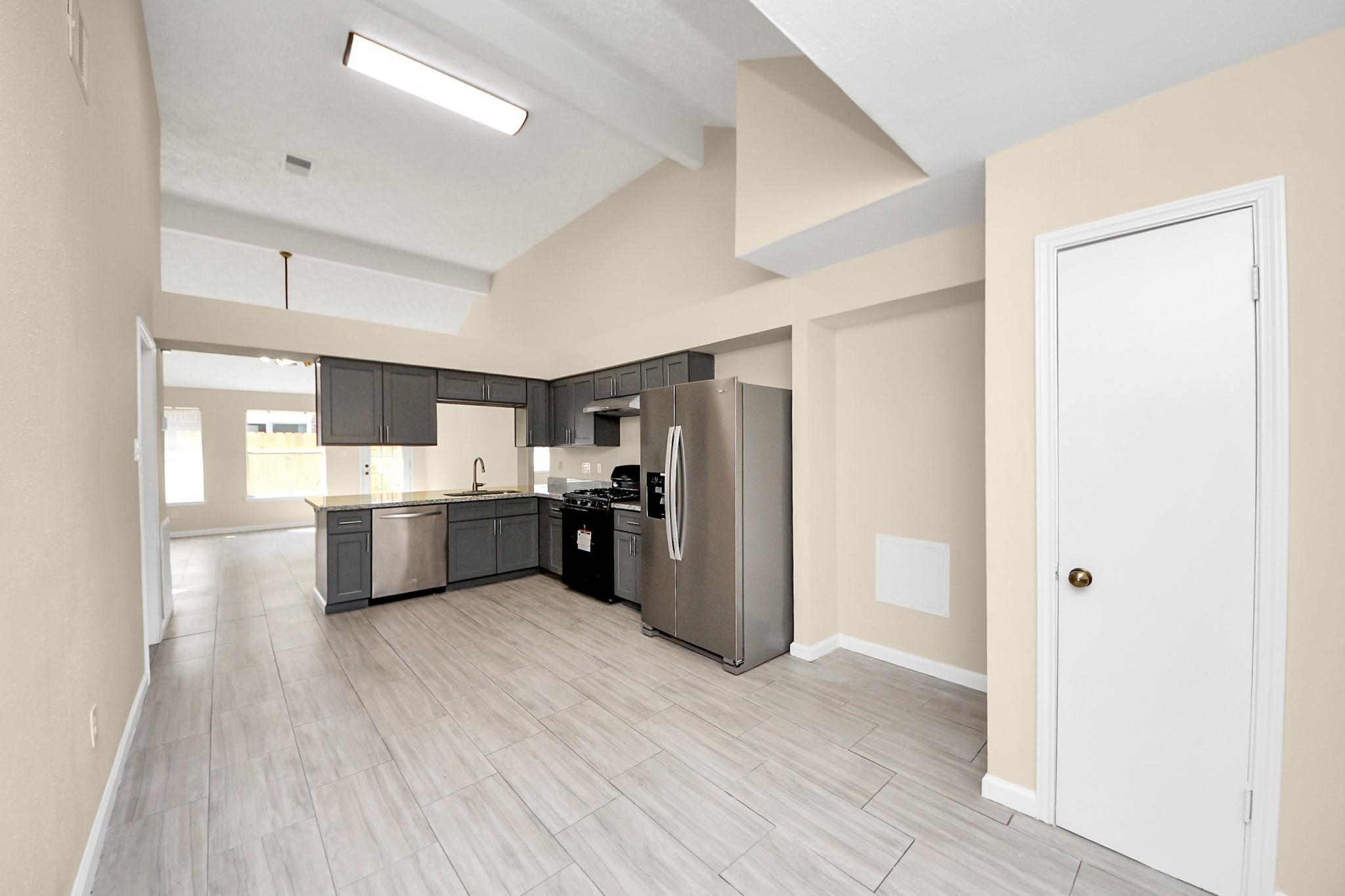 6011 Shady Manor Drive