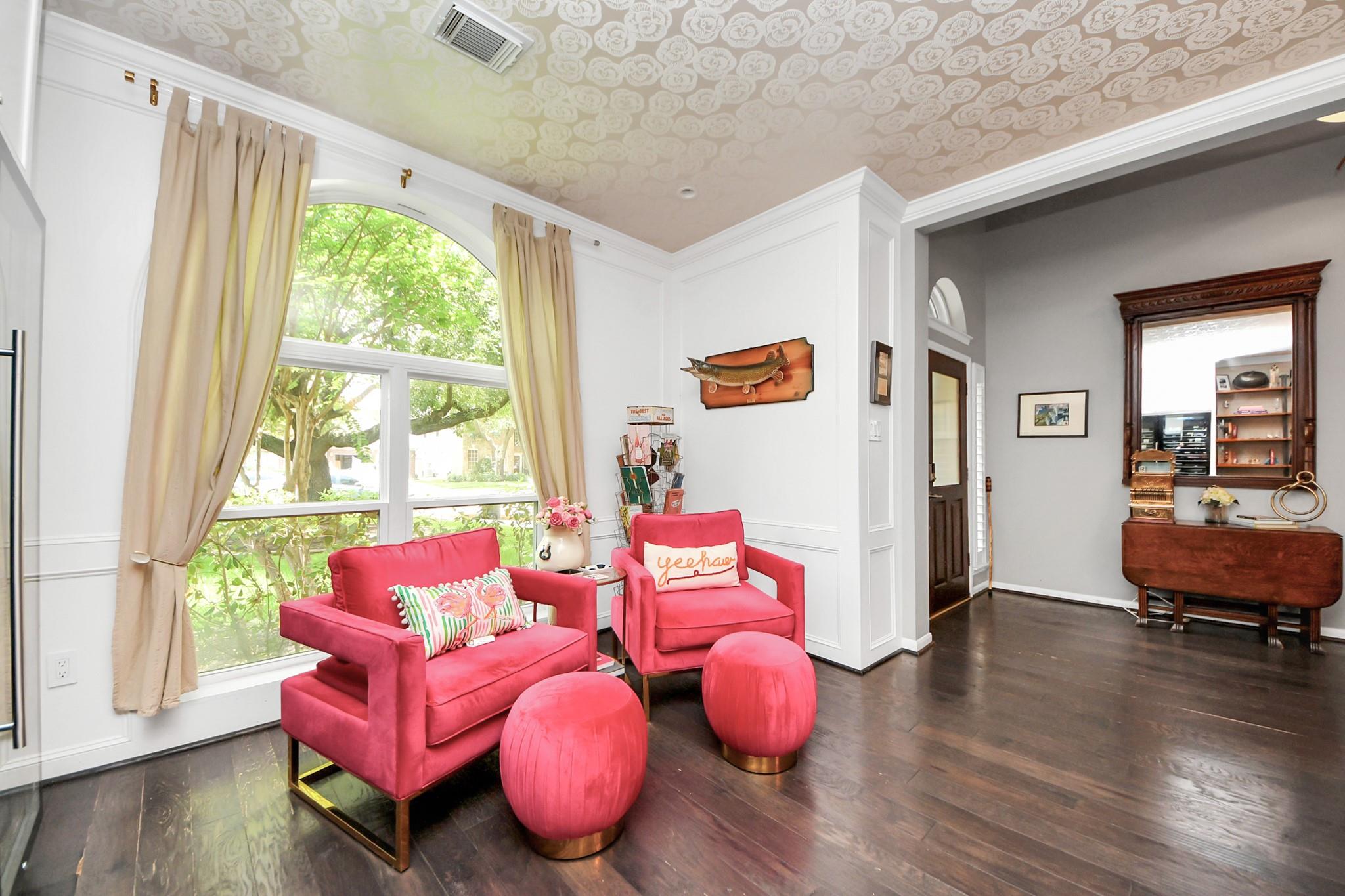 8910 Burleson Court