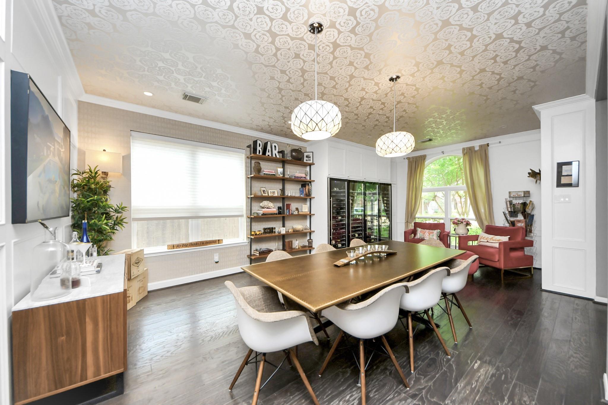 8910 Burleson Court