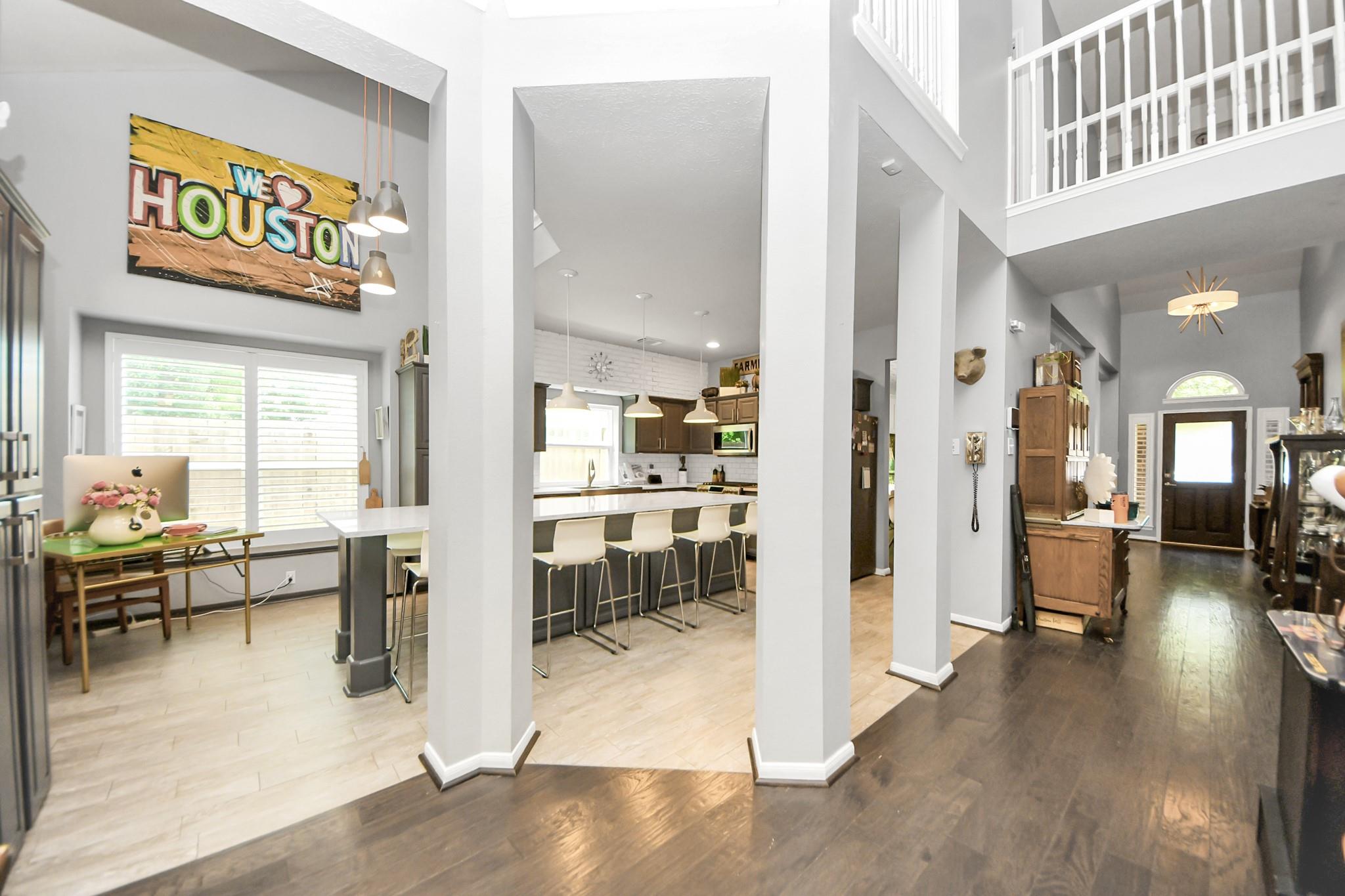 8910 Burleson Court