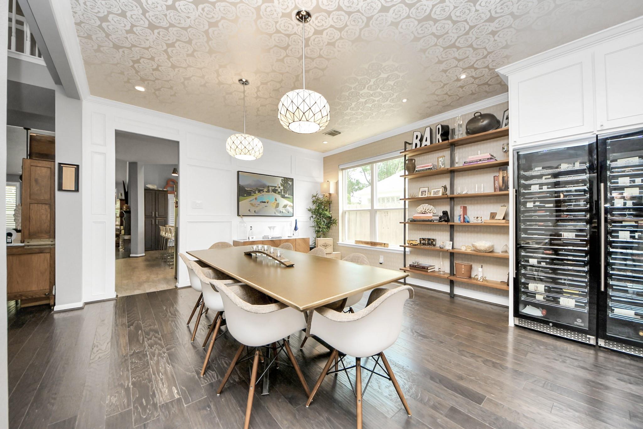 8910 Burleson Court