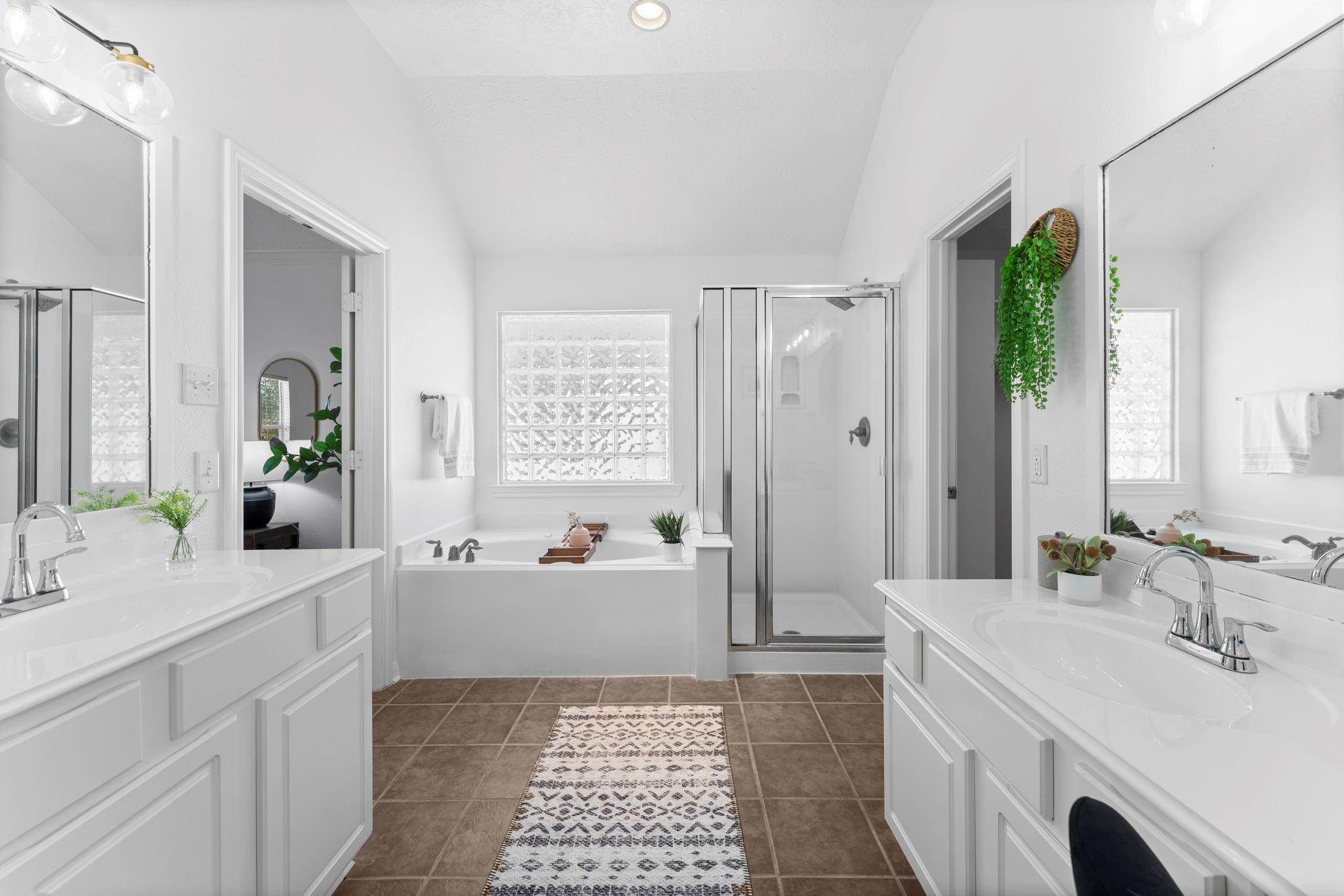 21418 Avalon Queen Drive