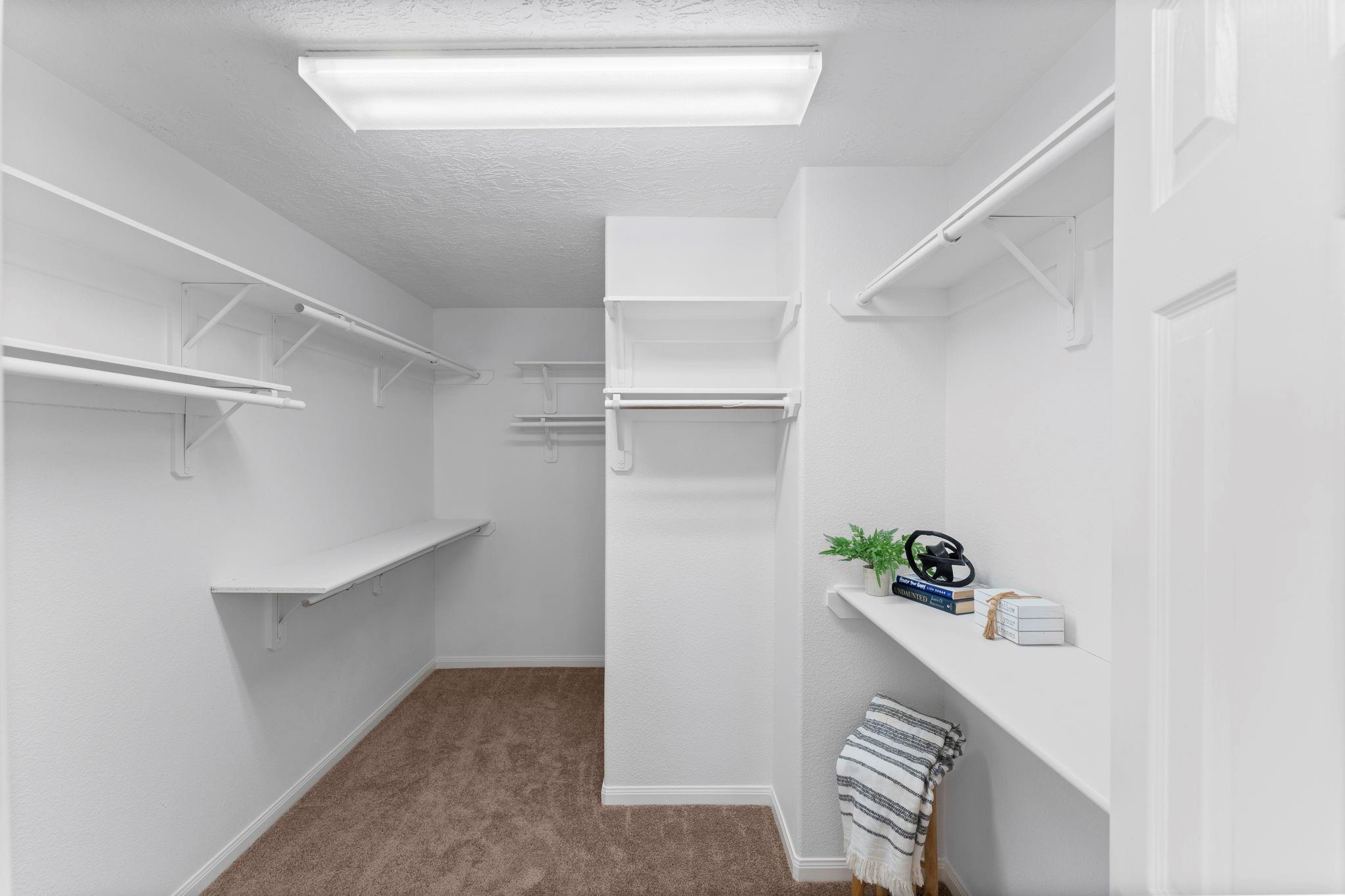 21418 Avalon Queen Drive