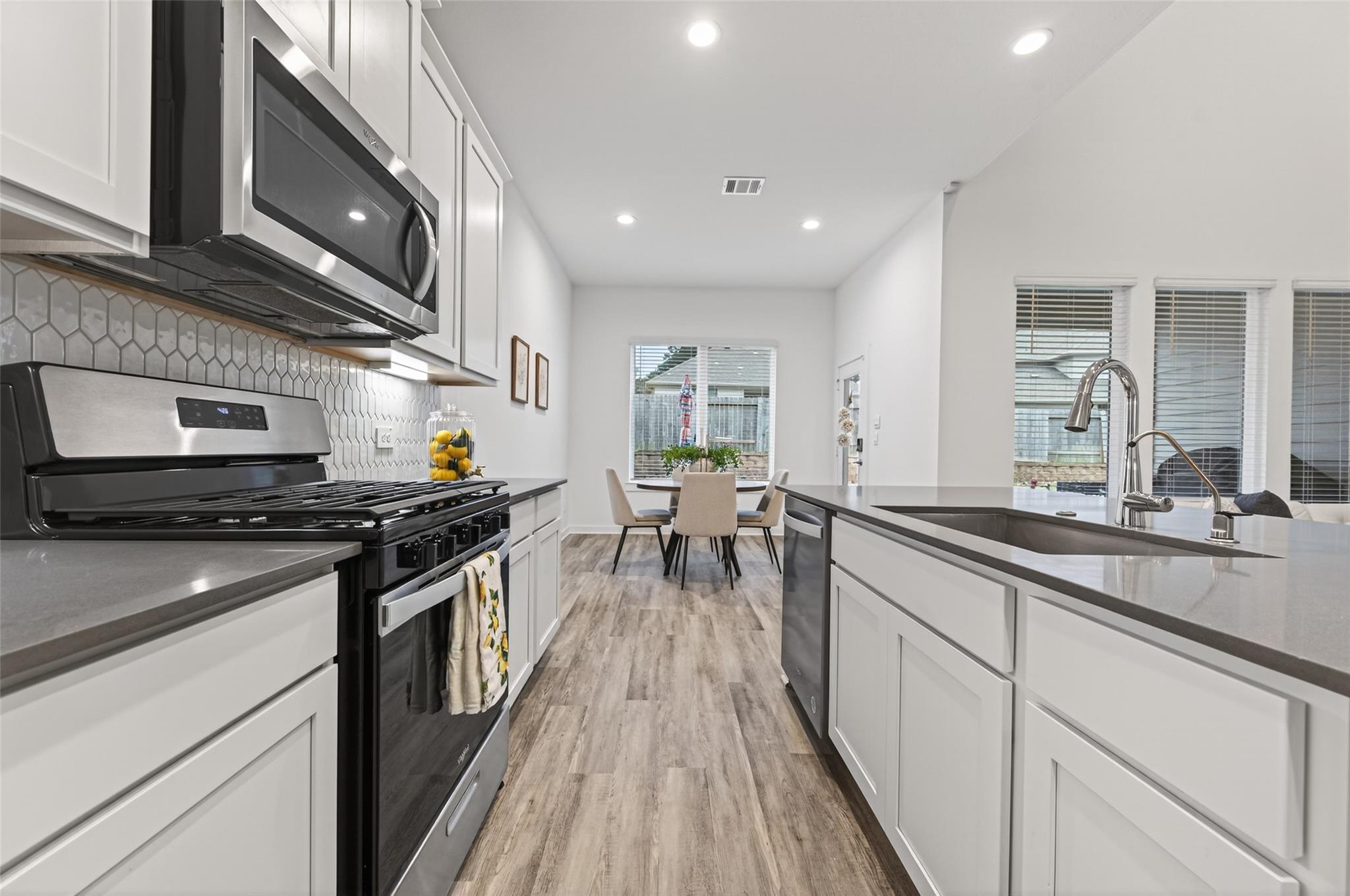 1610 Happy Valley Street