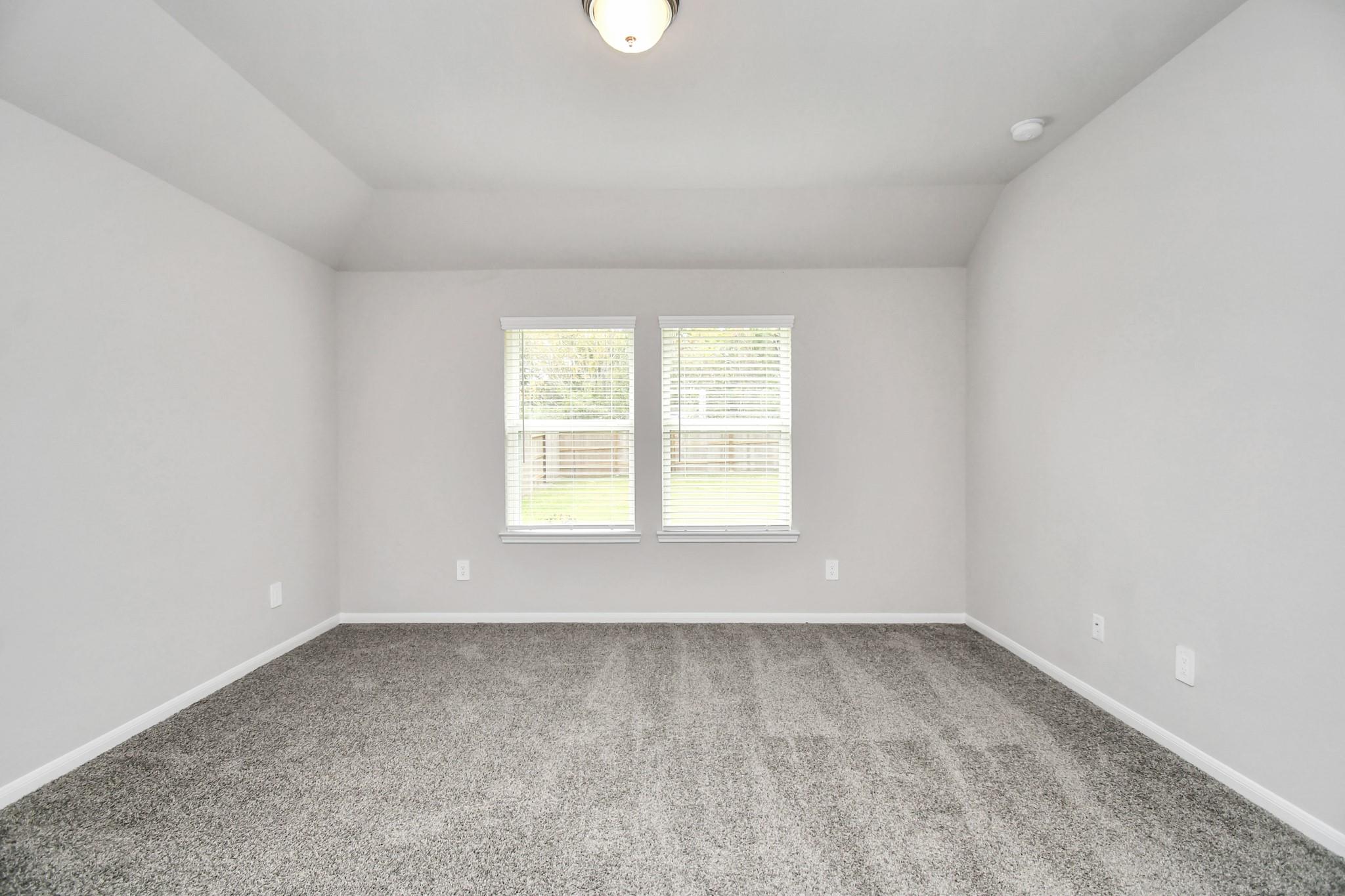 19567 Montgomery Ridge Way