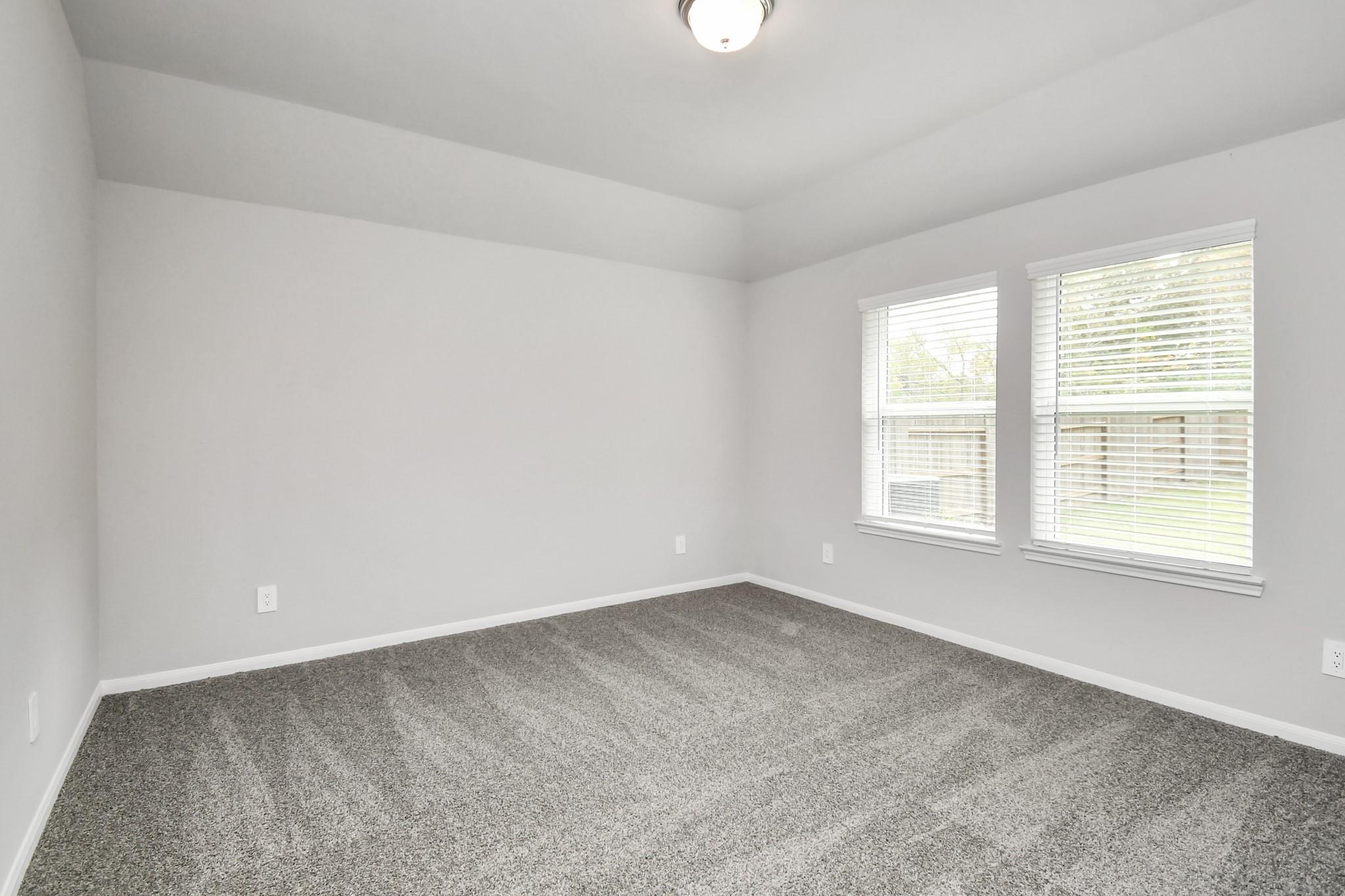 19567 Montgomery Ridge Way