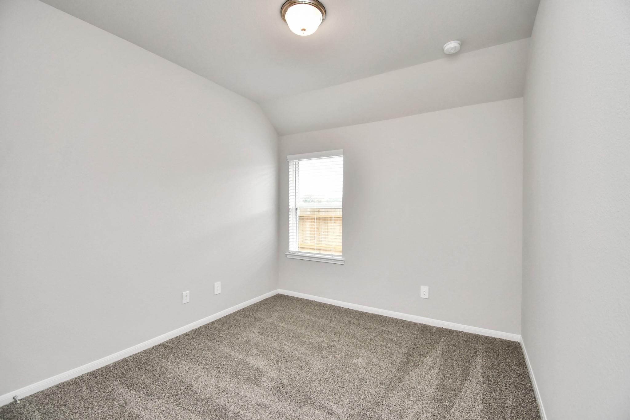 19567 Montgomery Ridge Way