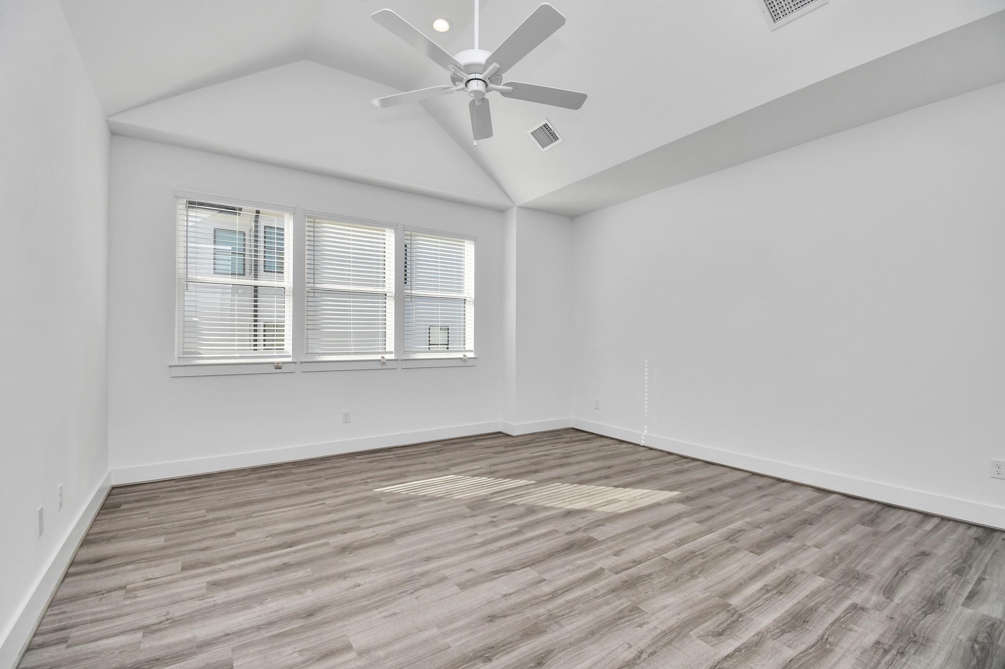 9024 Laverne Laurel Lane