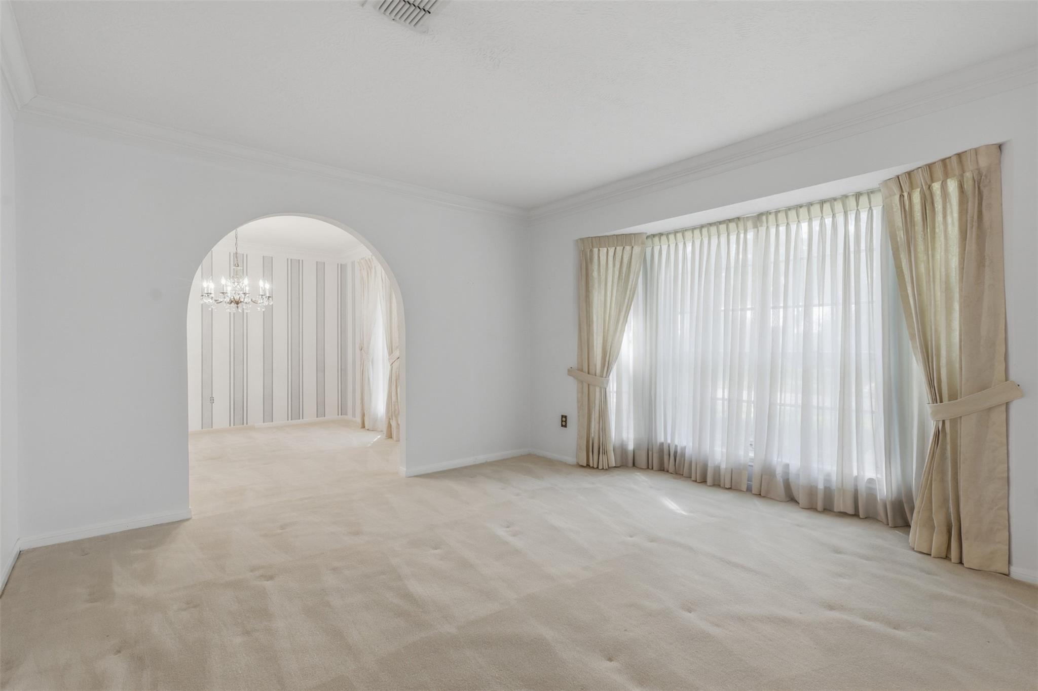 5923 Pinewood Springs Drive