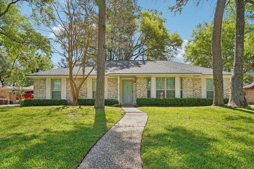 5923 Pinewood Springs Drive