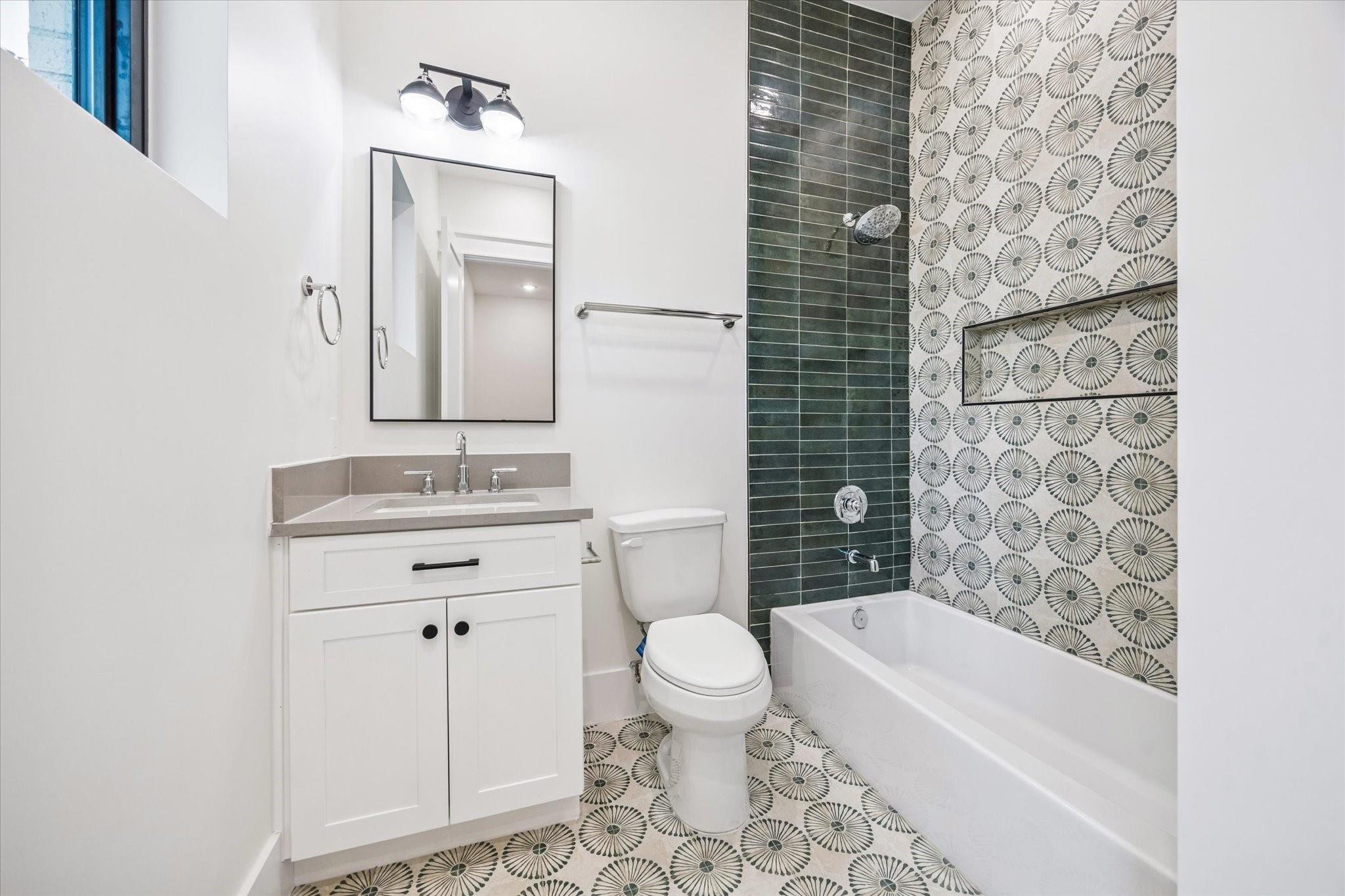 431 W 30th Street