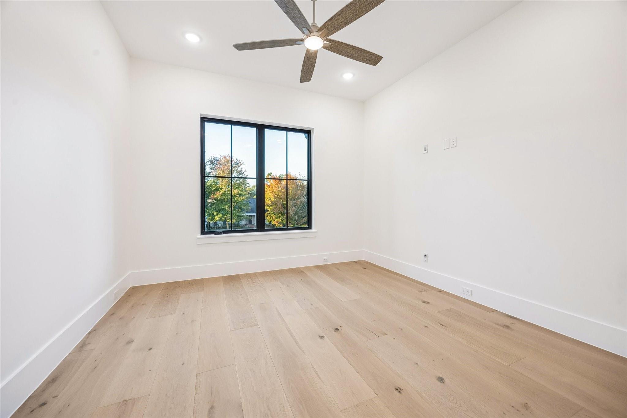 431 W 30th Street