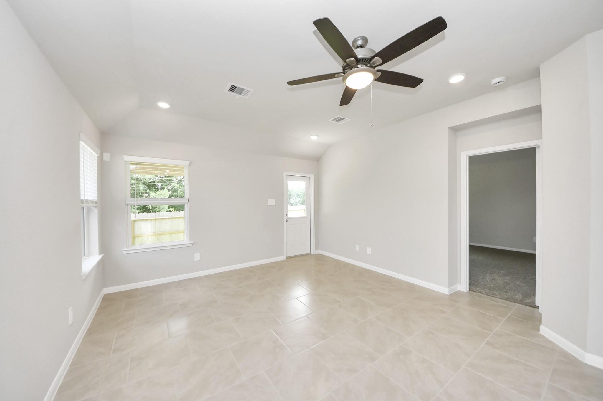 19584 Stripe Hill Bend