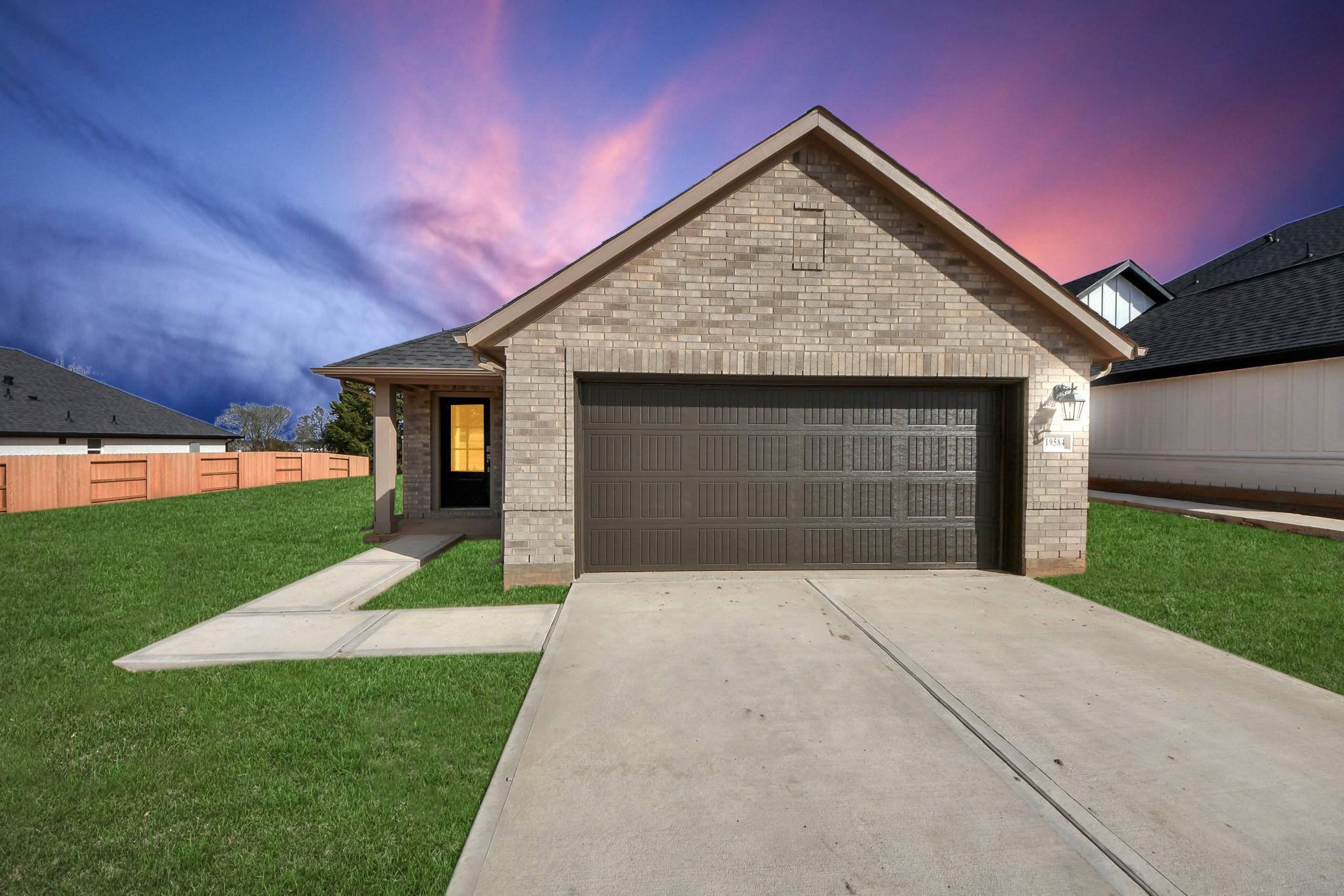 19584 Stripe Hill Bend