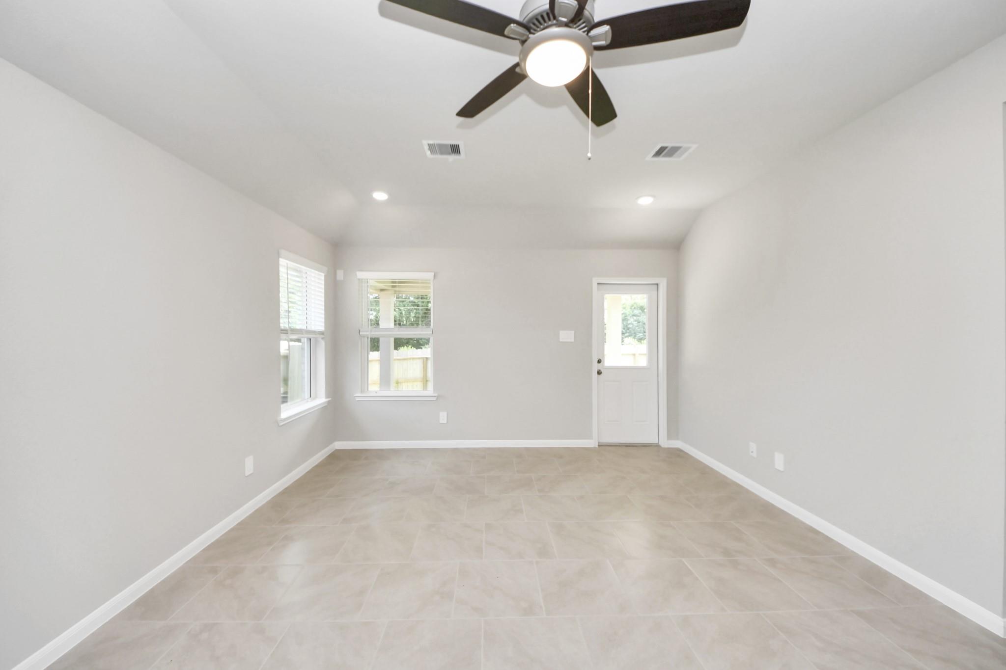 19584 Stripe Hill Bend