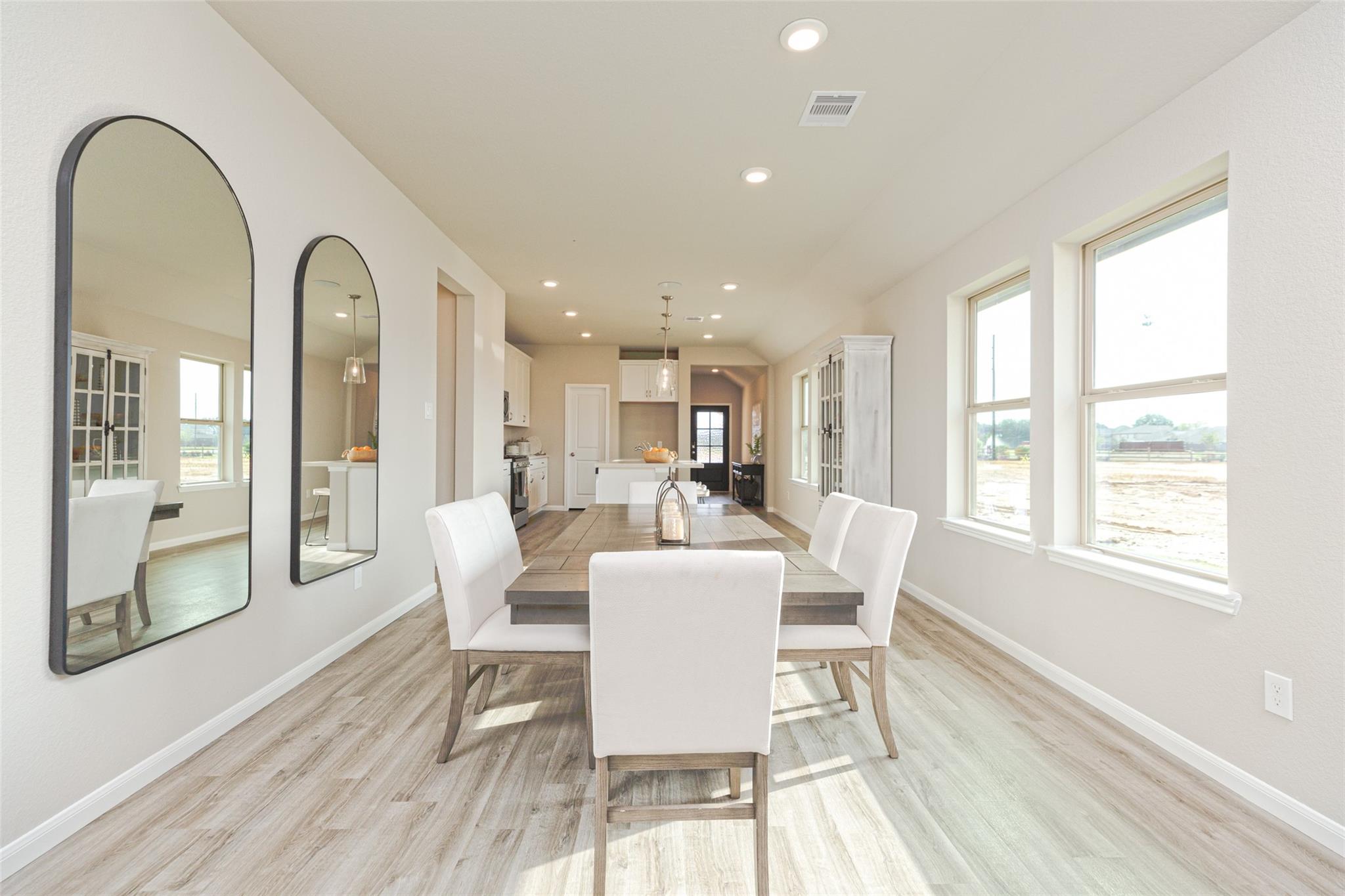 19584 Stripe Hill Bend