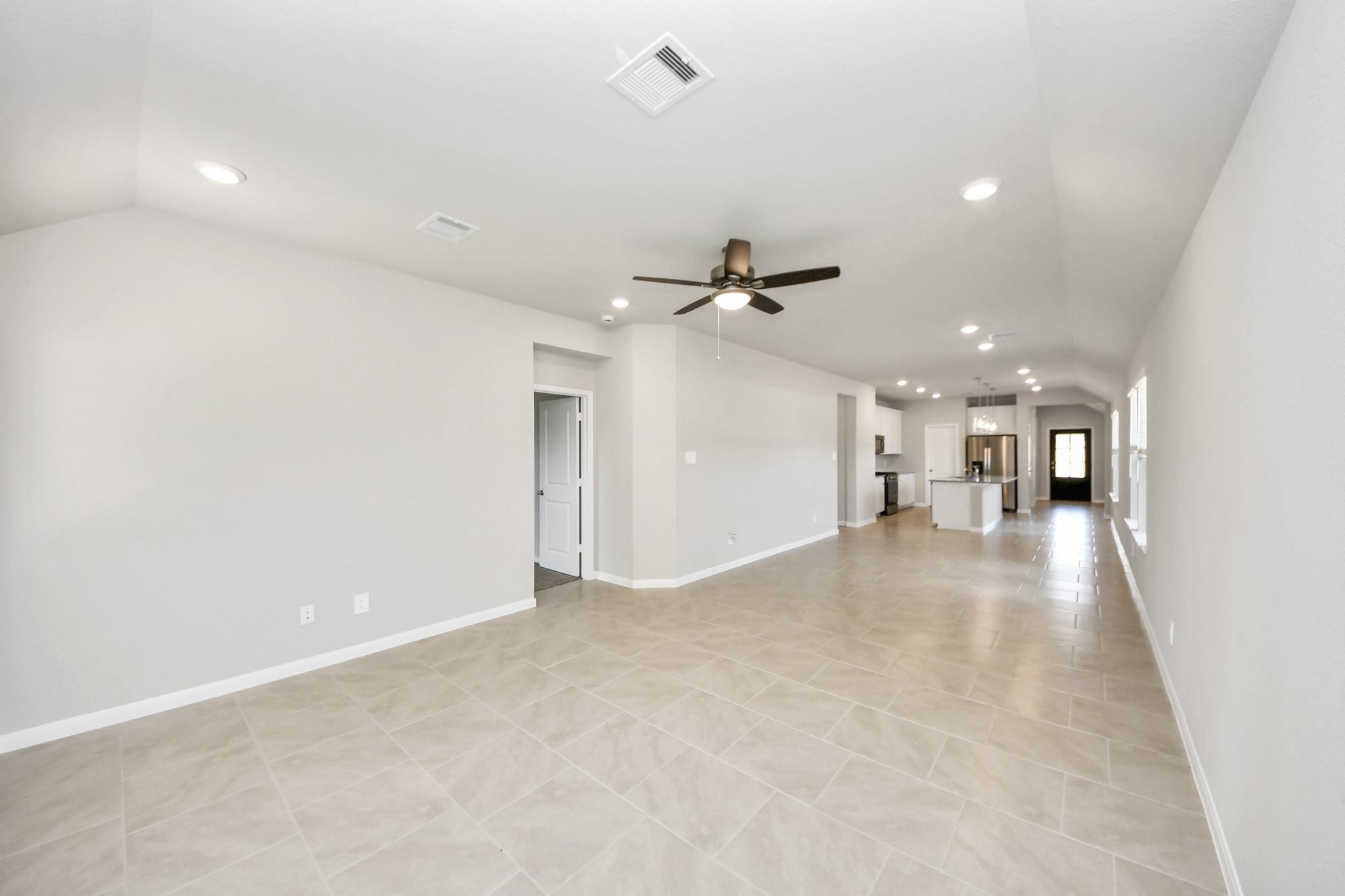 19584 Stripe Hill Bend