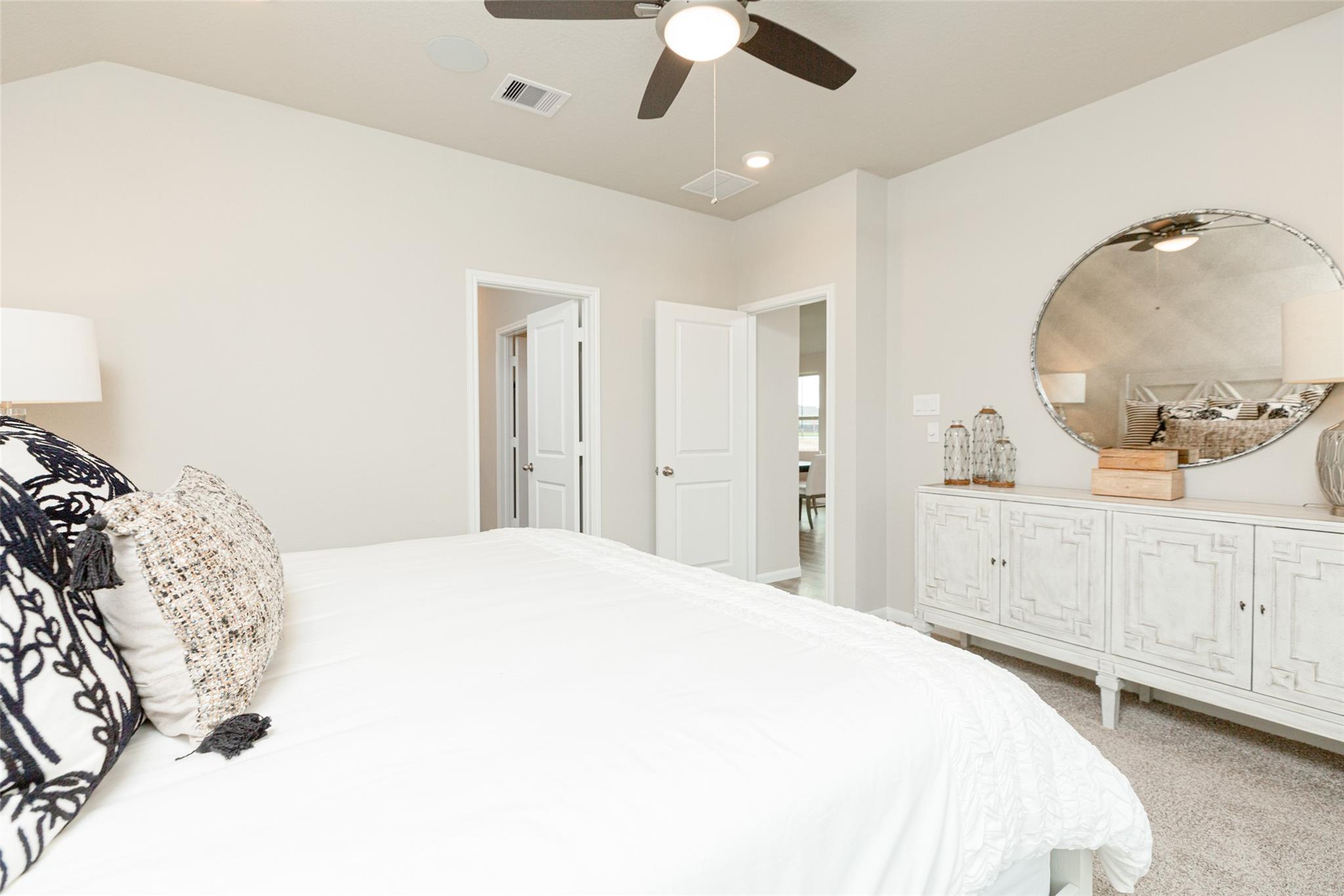 19584 Stripe Hill Bend