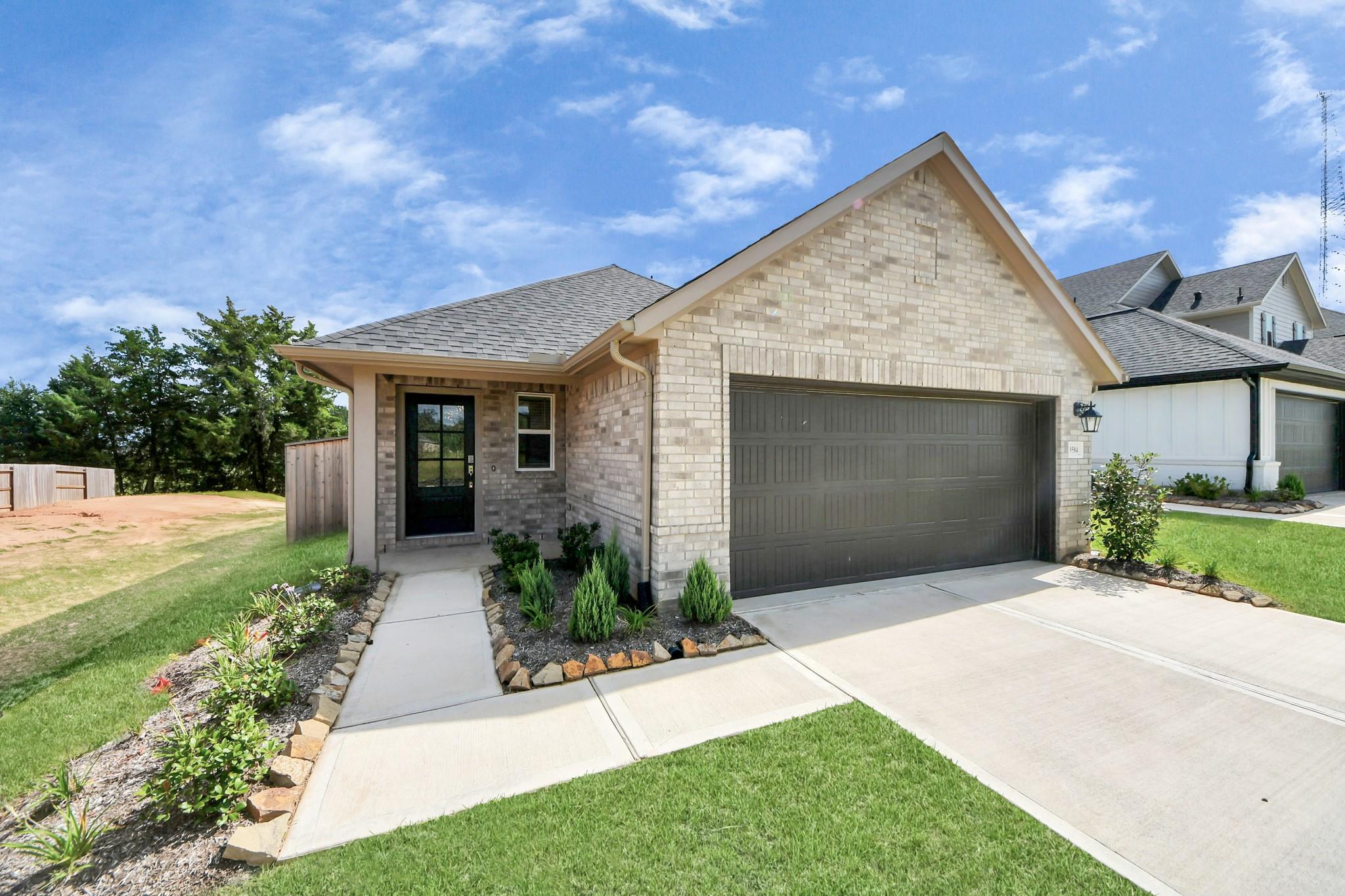 19584 Stripe Hill Bend