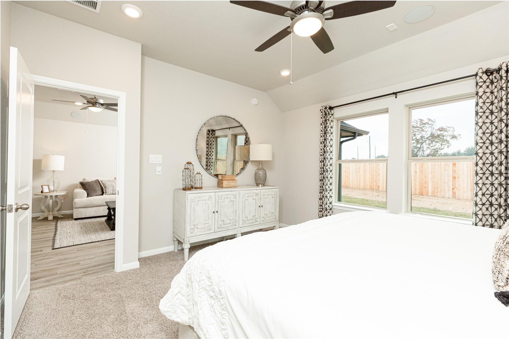 19584 Stripe Hill Bend