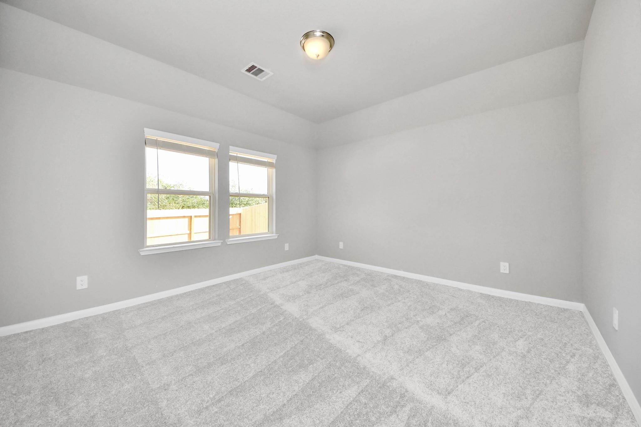 19584 Stripe Hill Bend