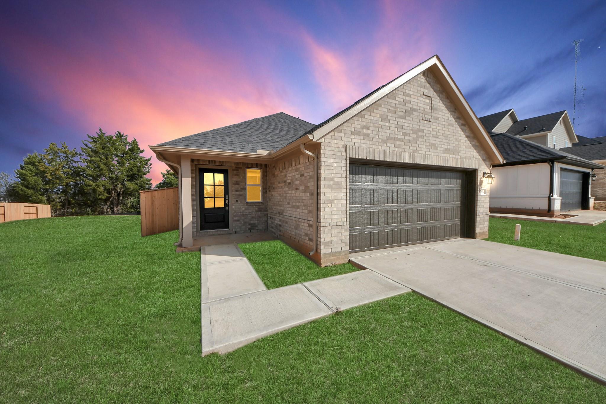 19584 Stripe Hill Bend