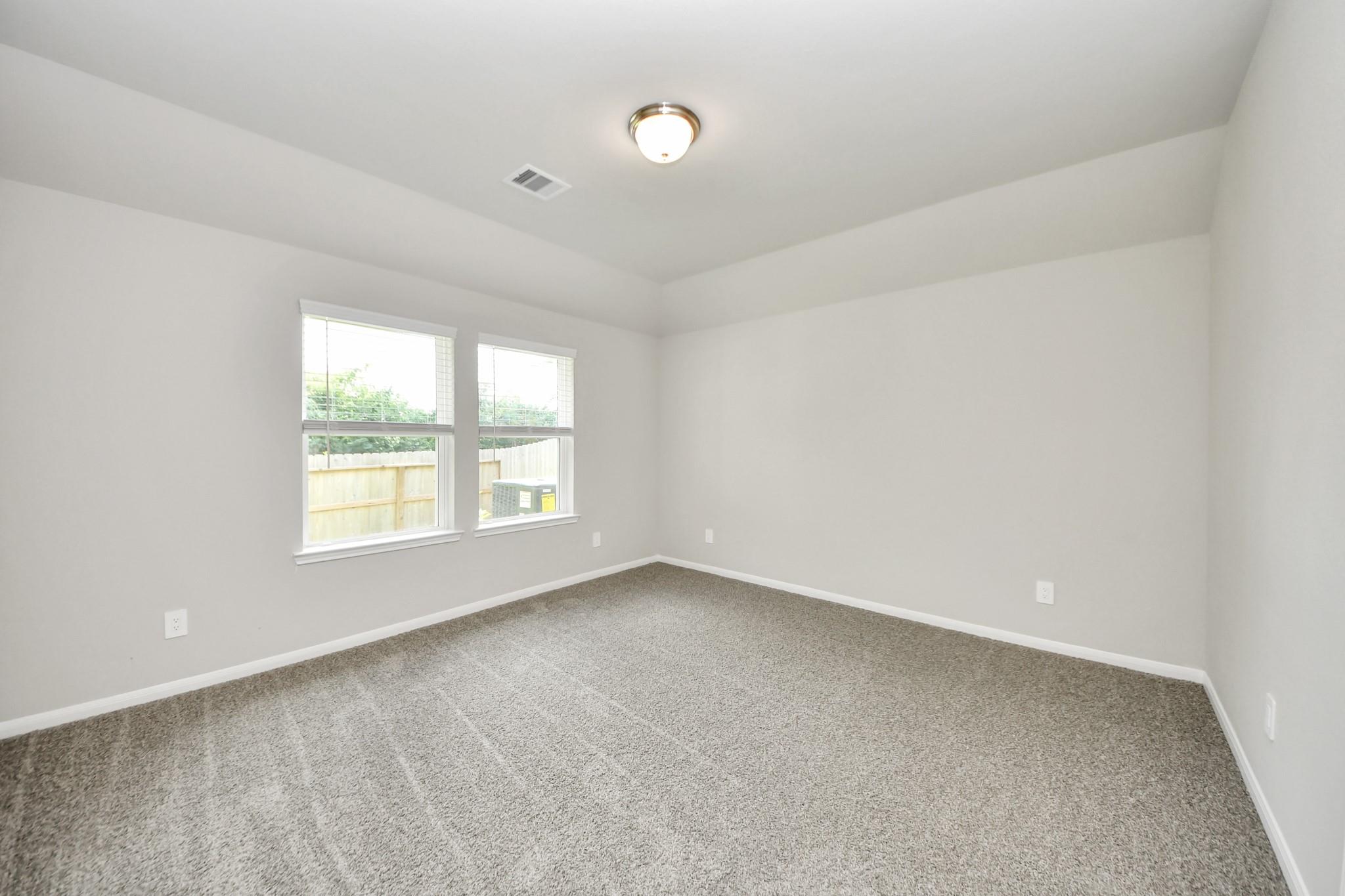 19584 Stripe Hill Bend