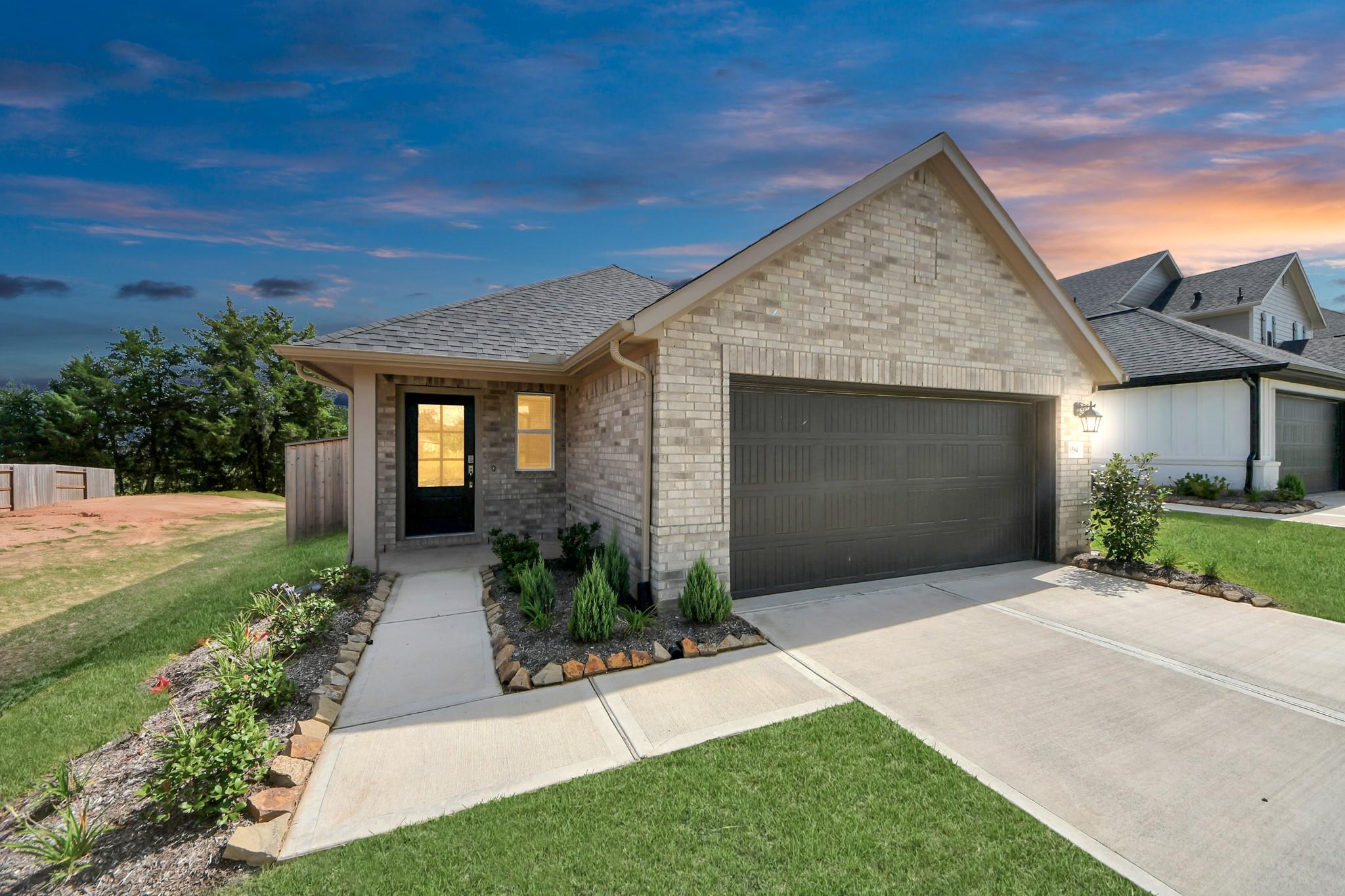 19584 Stripe Hill Bend