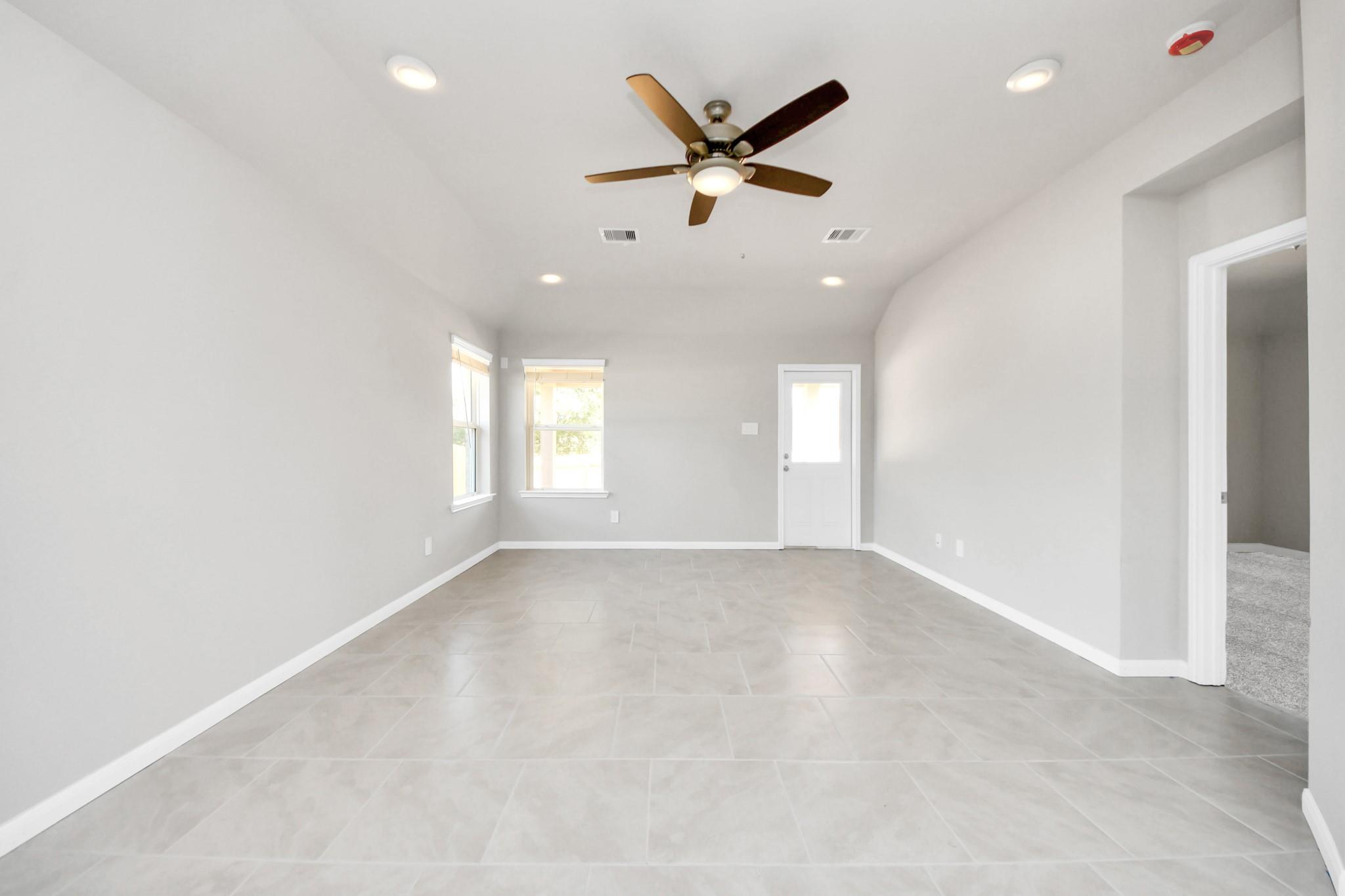 19584 Stripe Hill Bend