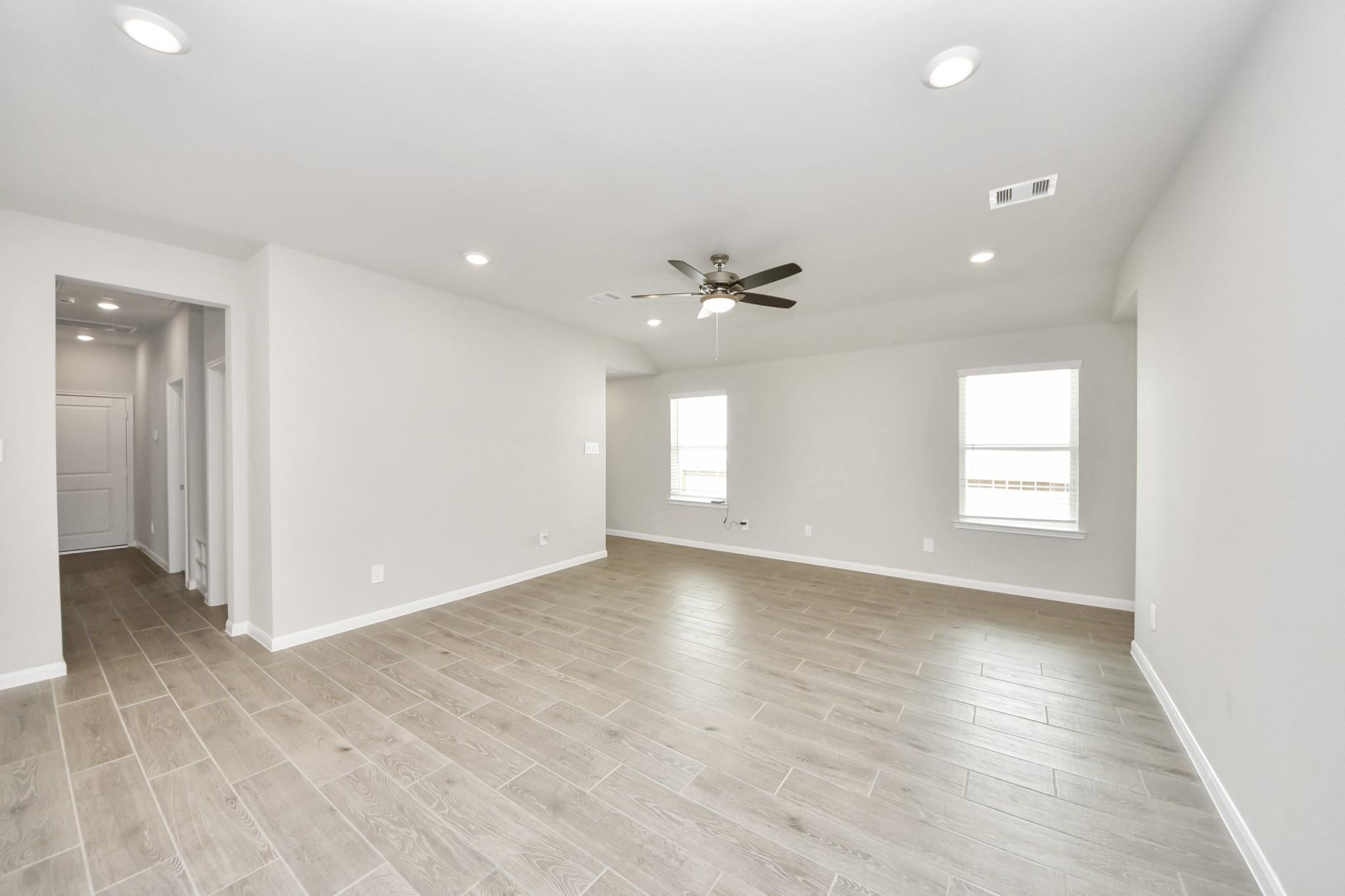 19564 Stripe Hill Bend