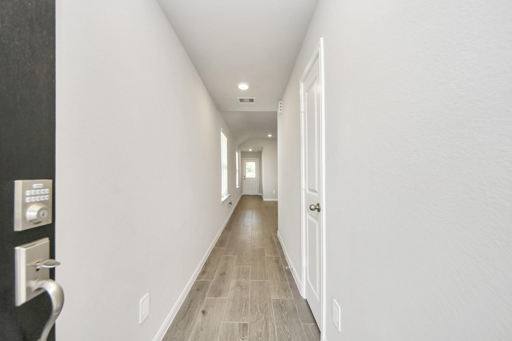 19564 Stripe Hill Bend