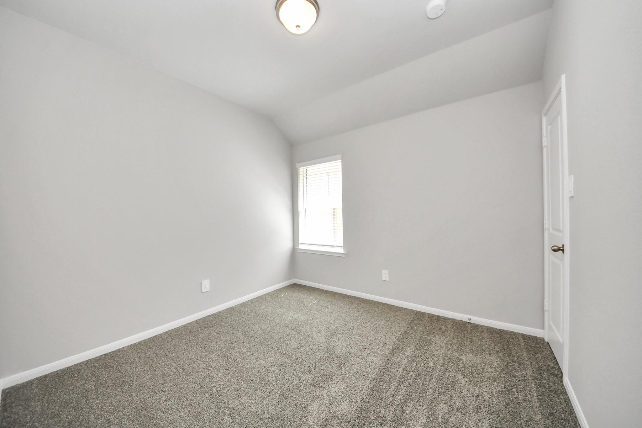 19564 Stripe Hill Bend