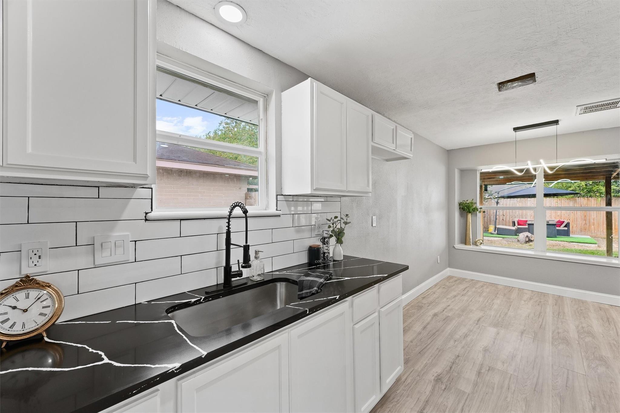 6618 Castleview Lane