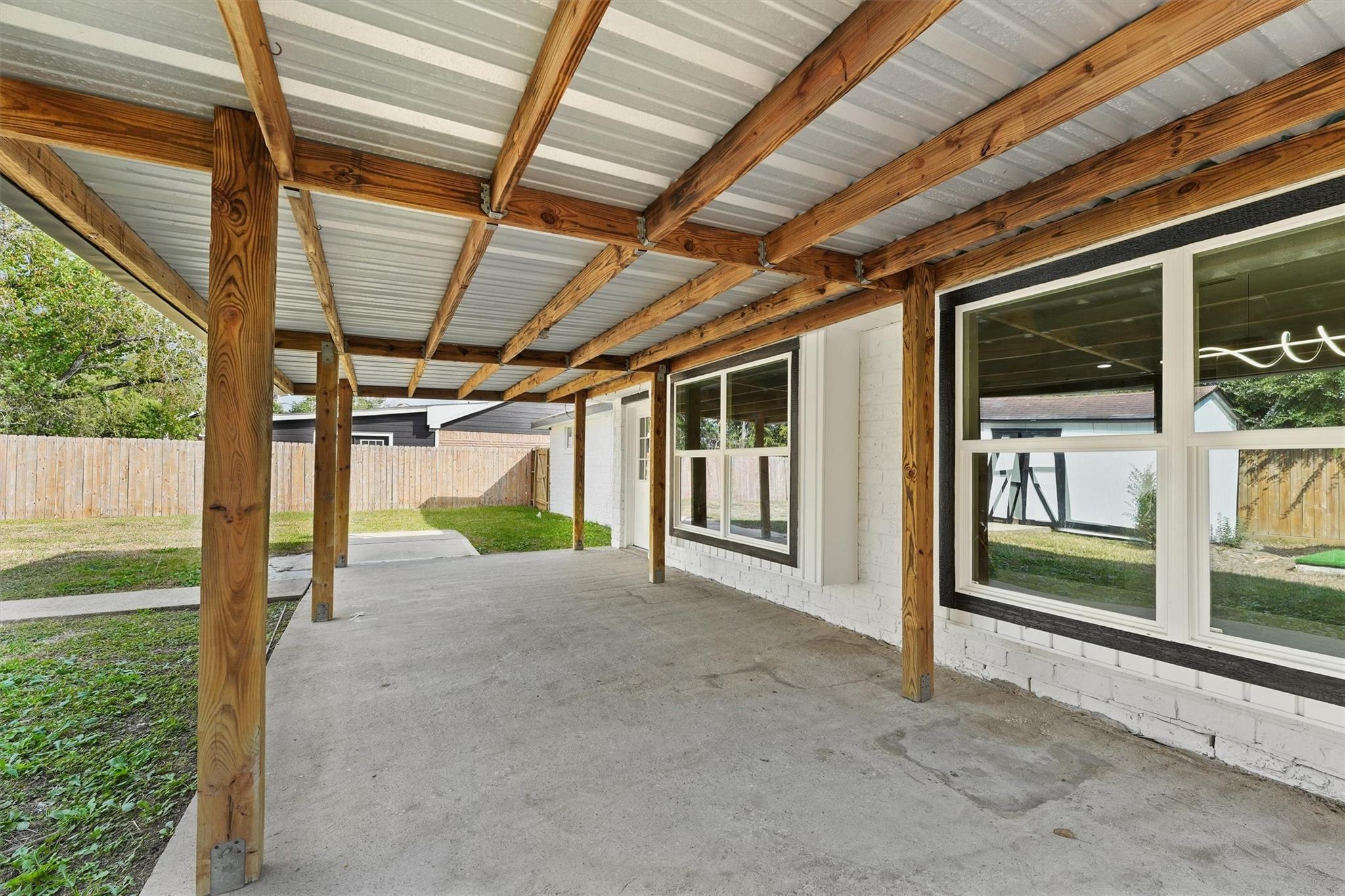 6618 Castleview Lane