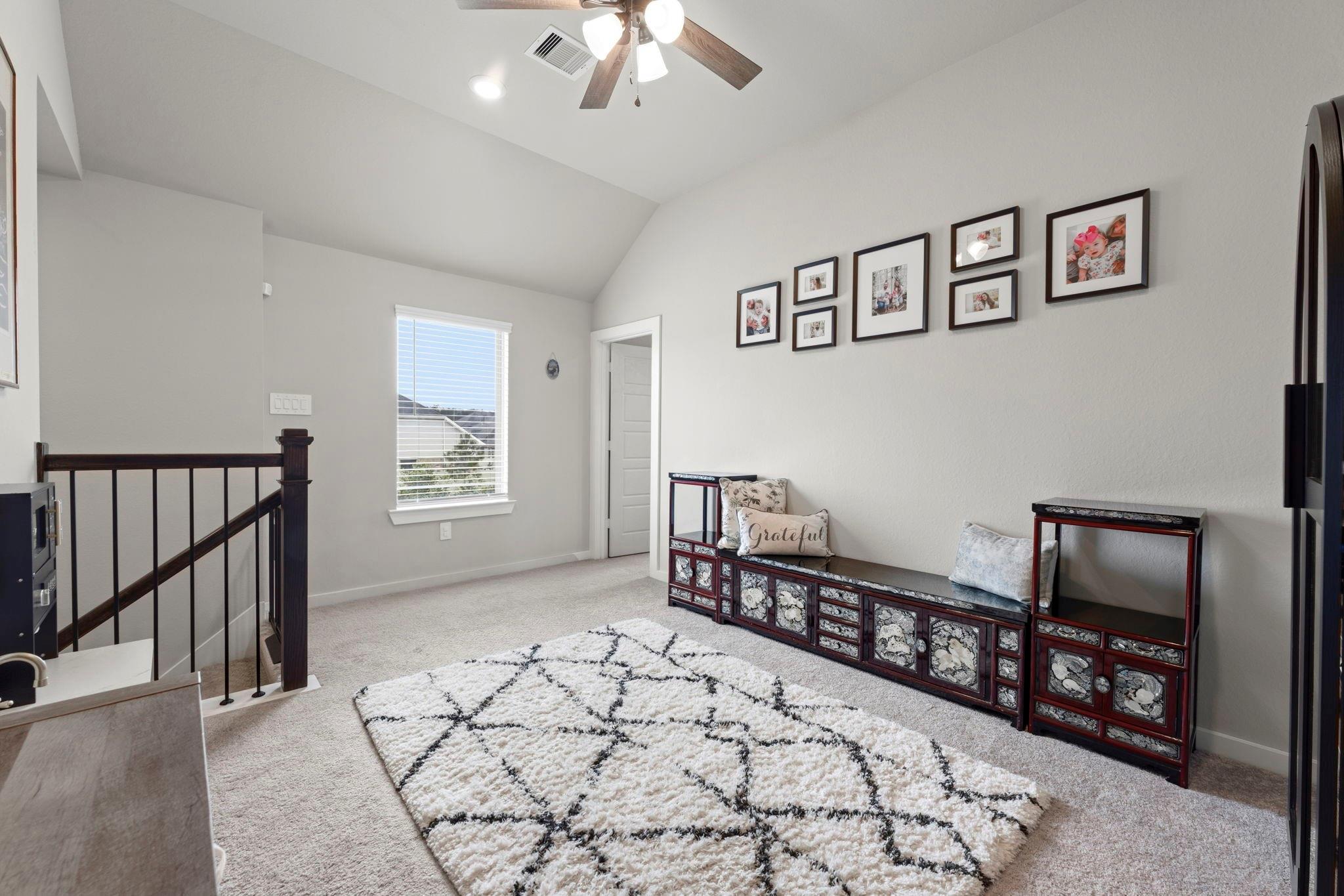 17696 Tree Of Heaven