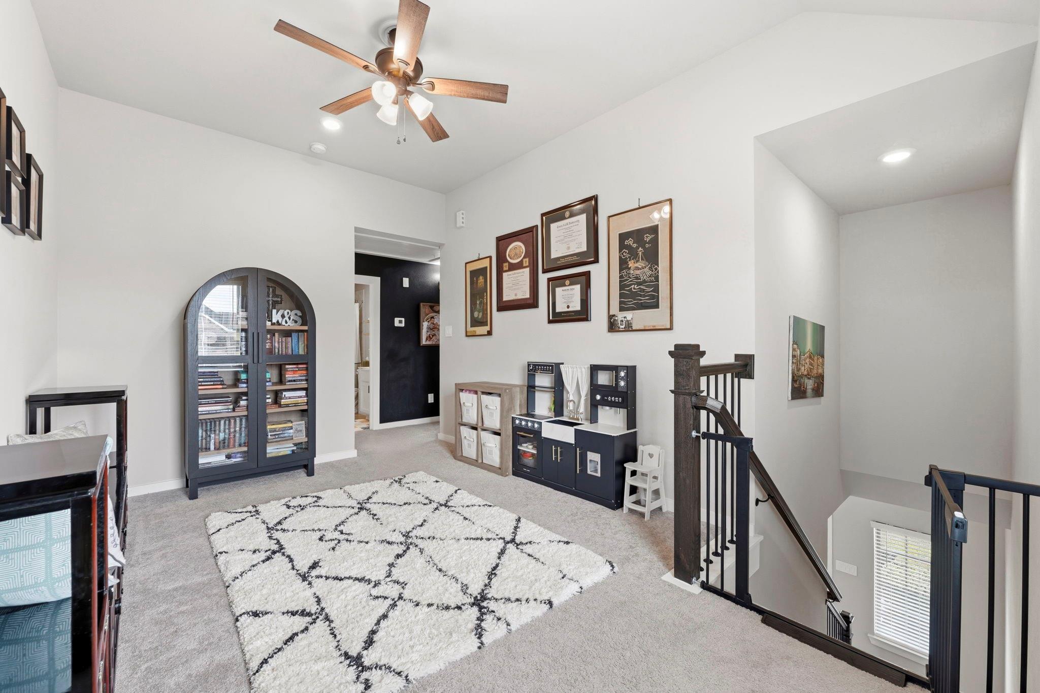 17696 Tree Of Heaven