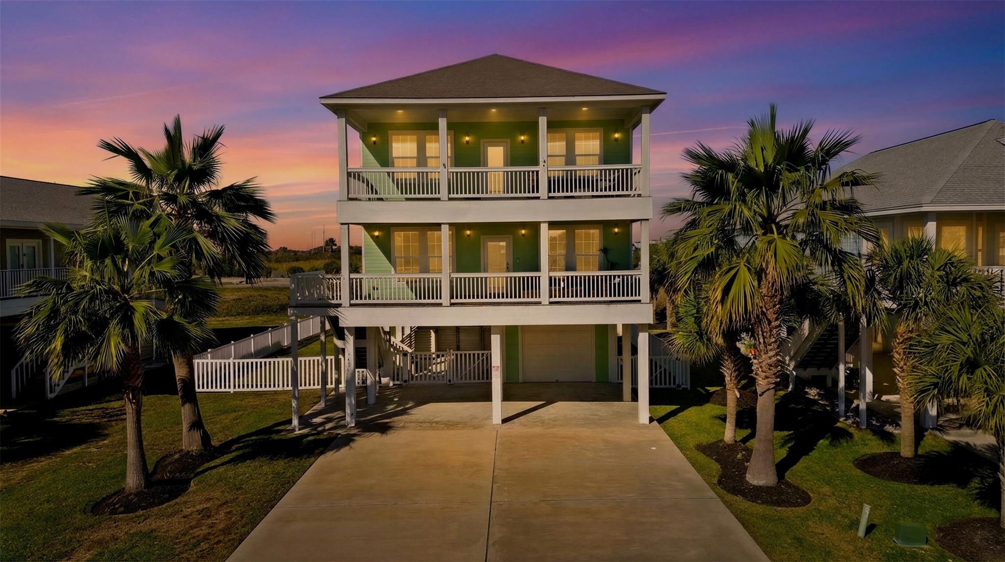 4027 Silver Reef Court