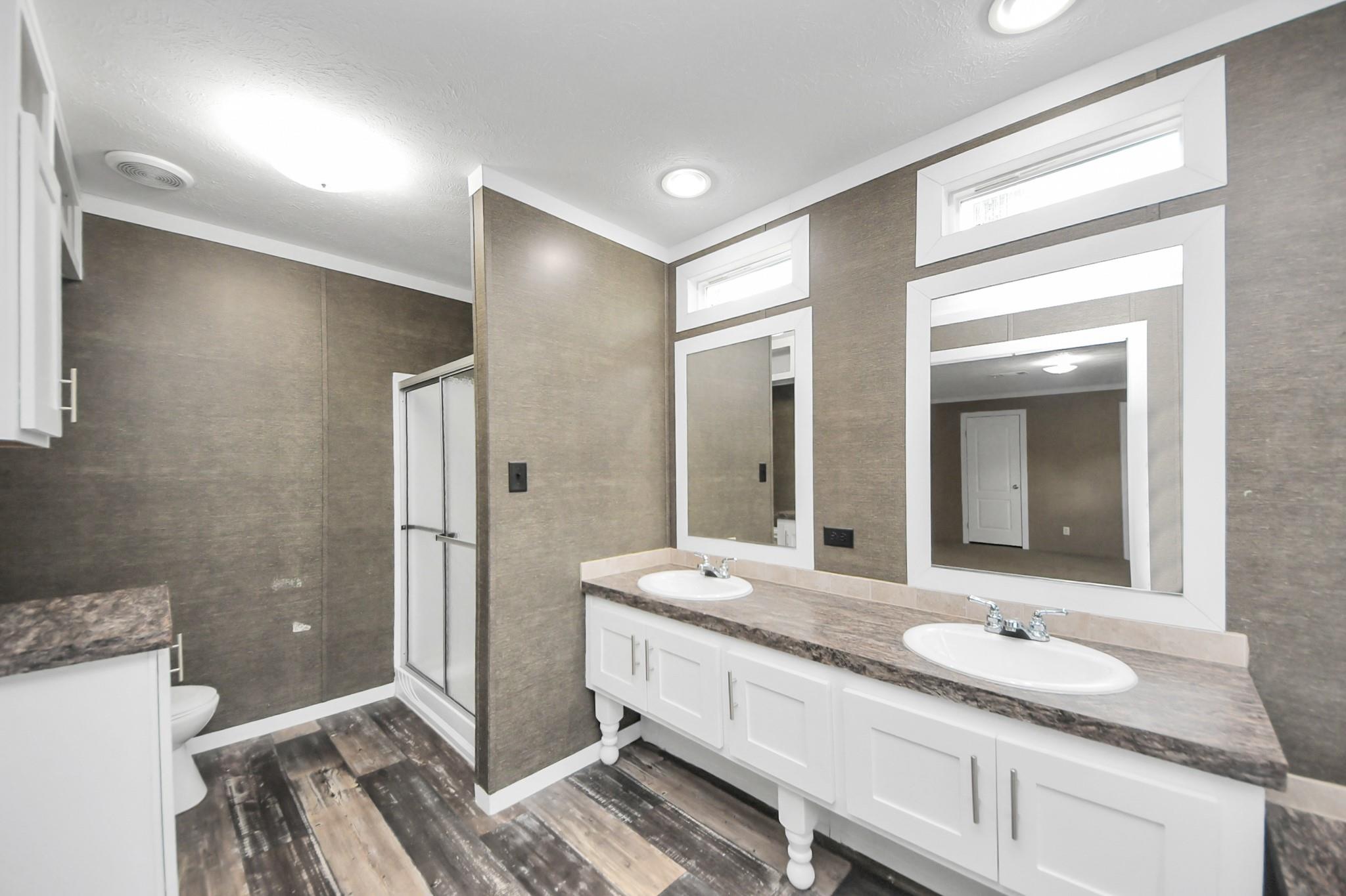 764 Road 3371a, Cleveland