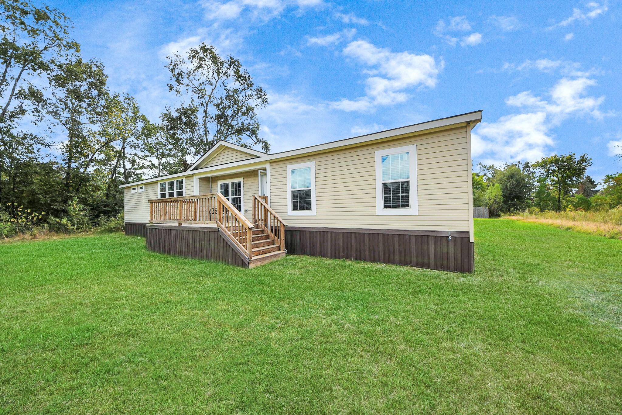 764 Road 3371a, Cleveland