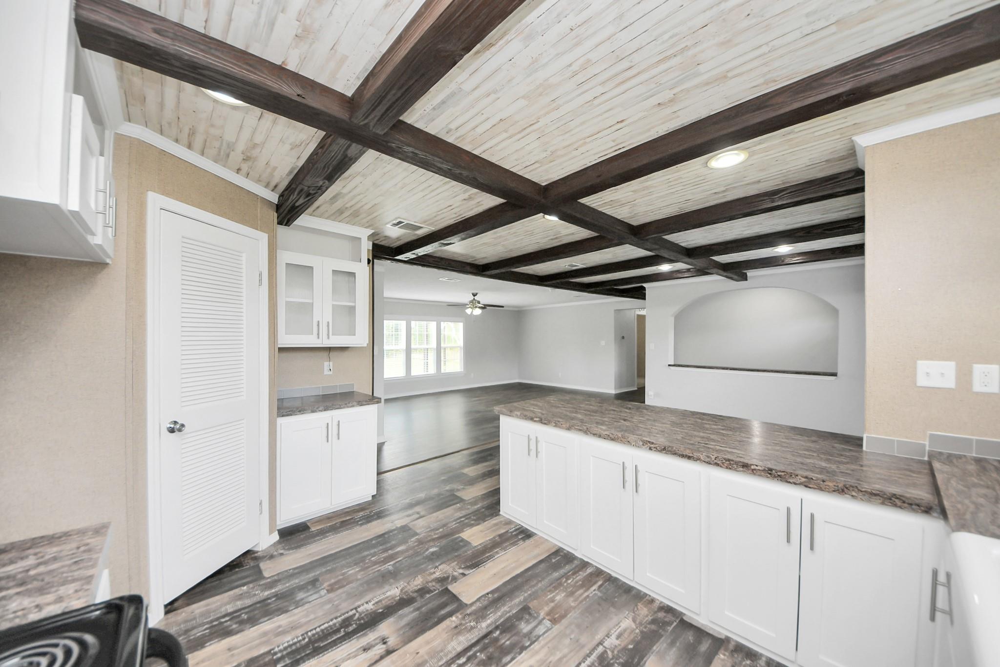 764 Road 3371a, Cleveland