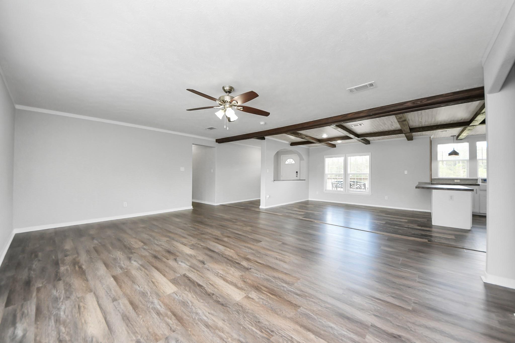 764 Road 3371a, Cleveland